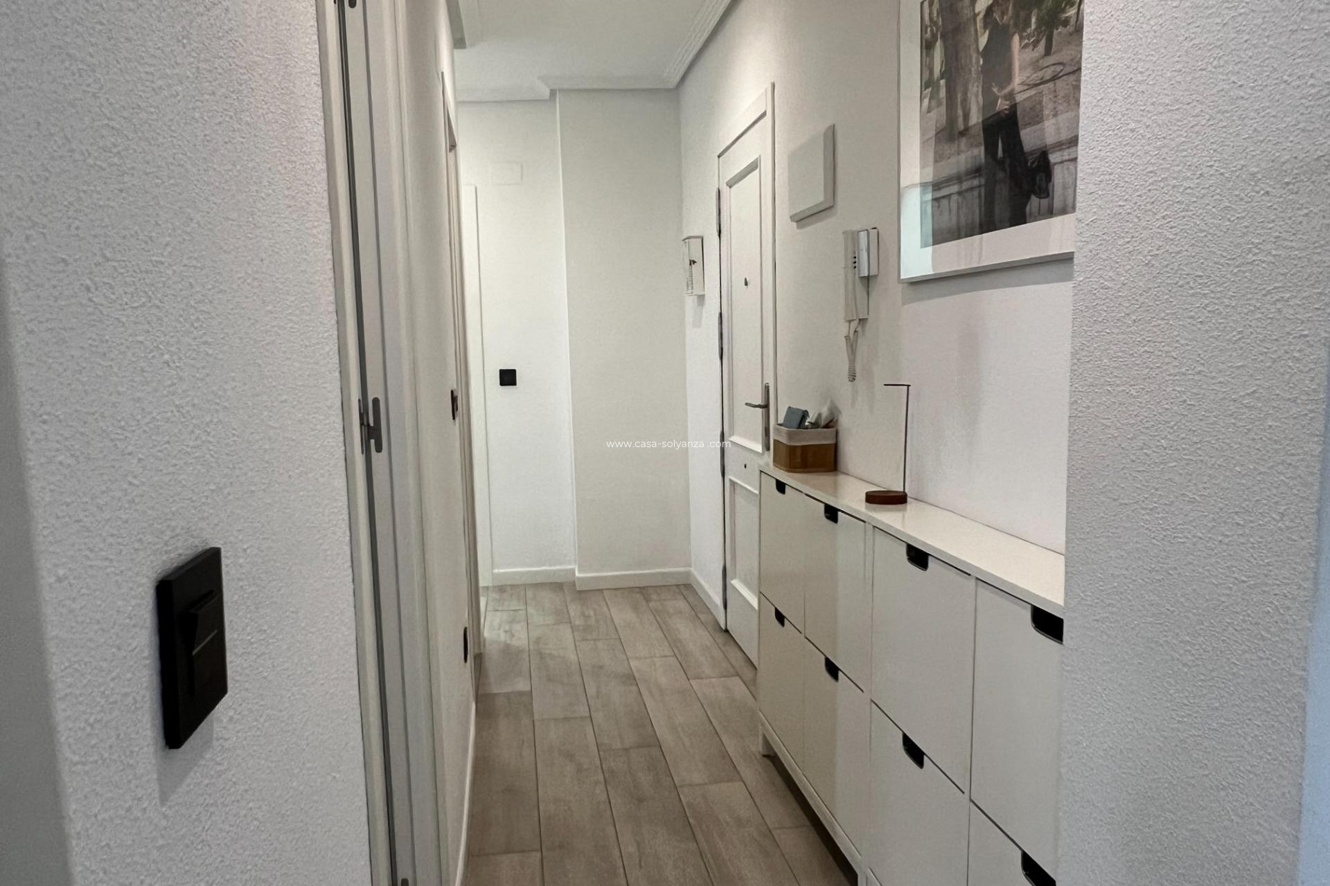 Reventa - Apartamento / piso - Dolores - Comunidad Valenciana