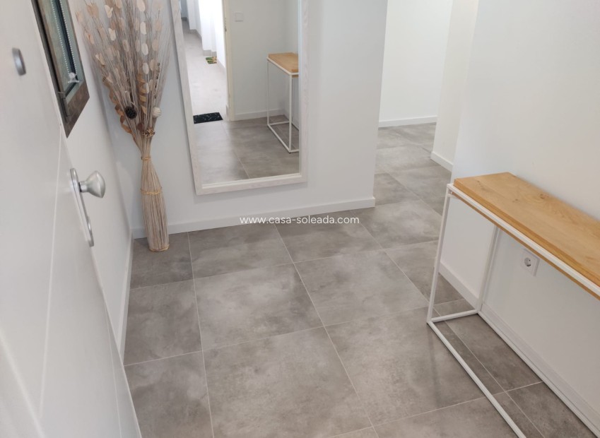 Reventa - Apartamento / piso - Finestrat - Costa Blanca