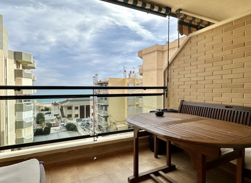 Reventa - Apartamento / piso - Guardamar del Segura