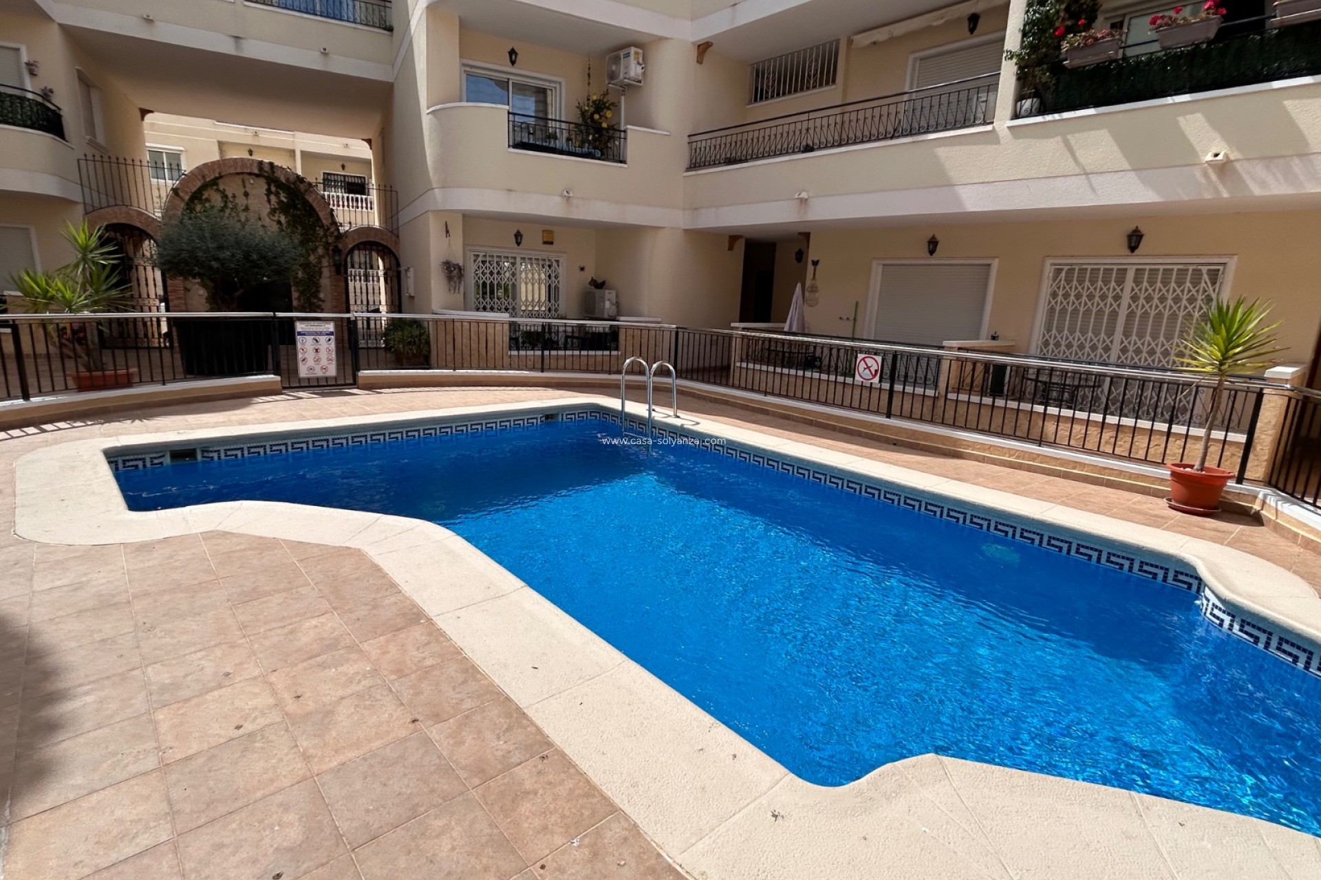 Reventa - Apartamento / piso - Jacarilla - Inland