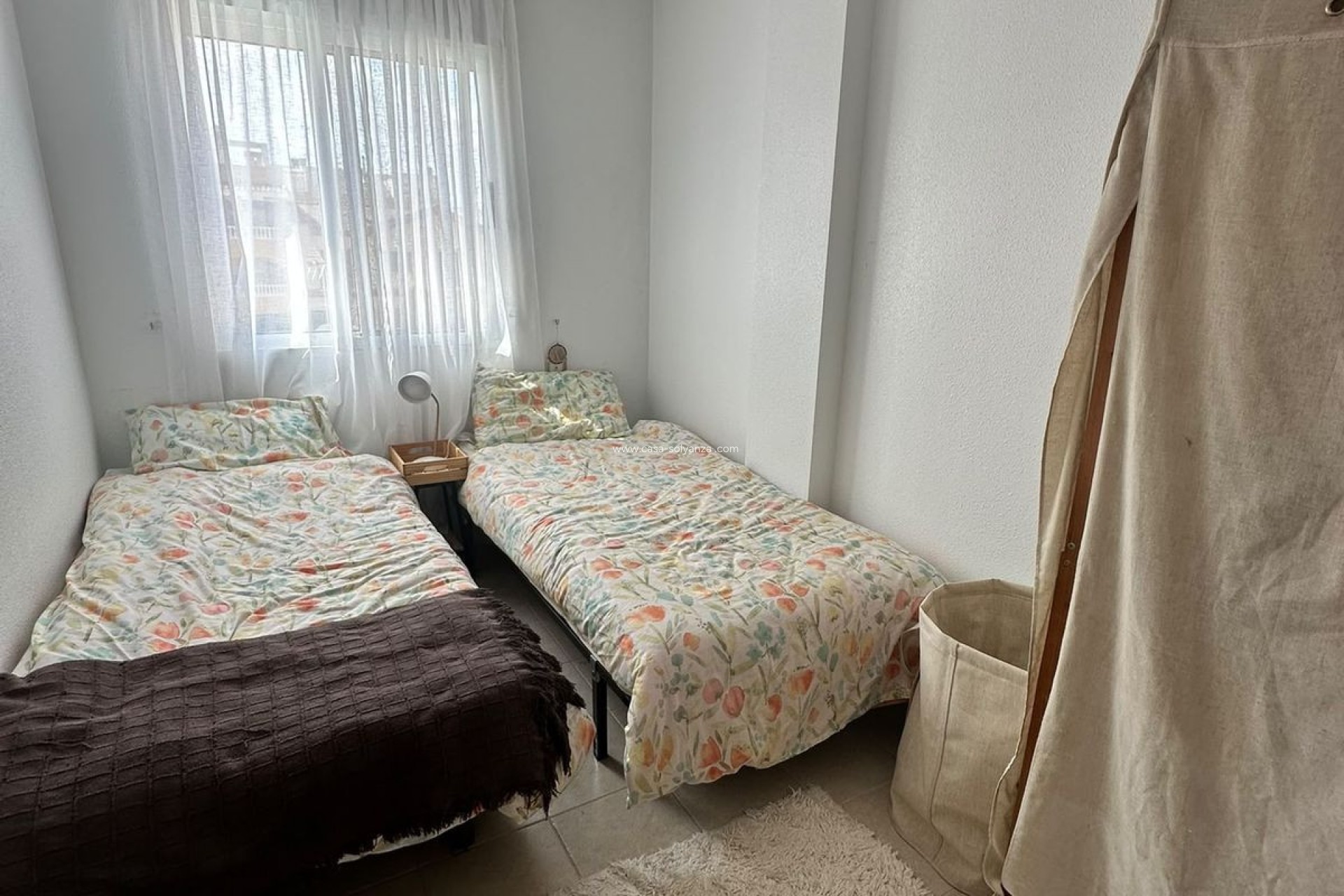 Reventa - Apartamento / piso - Jacarilla