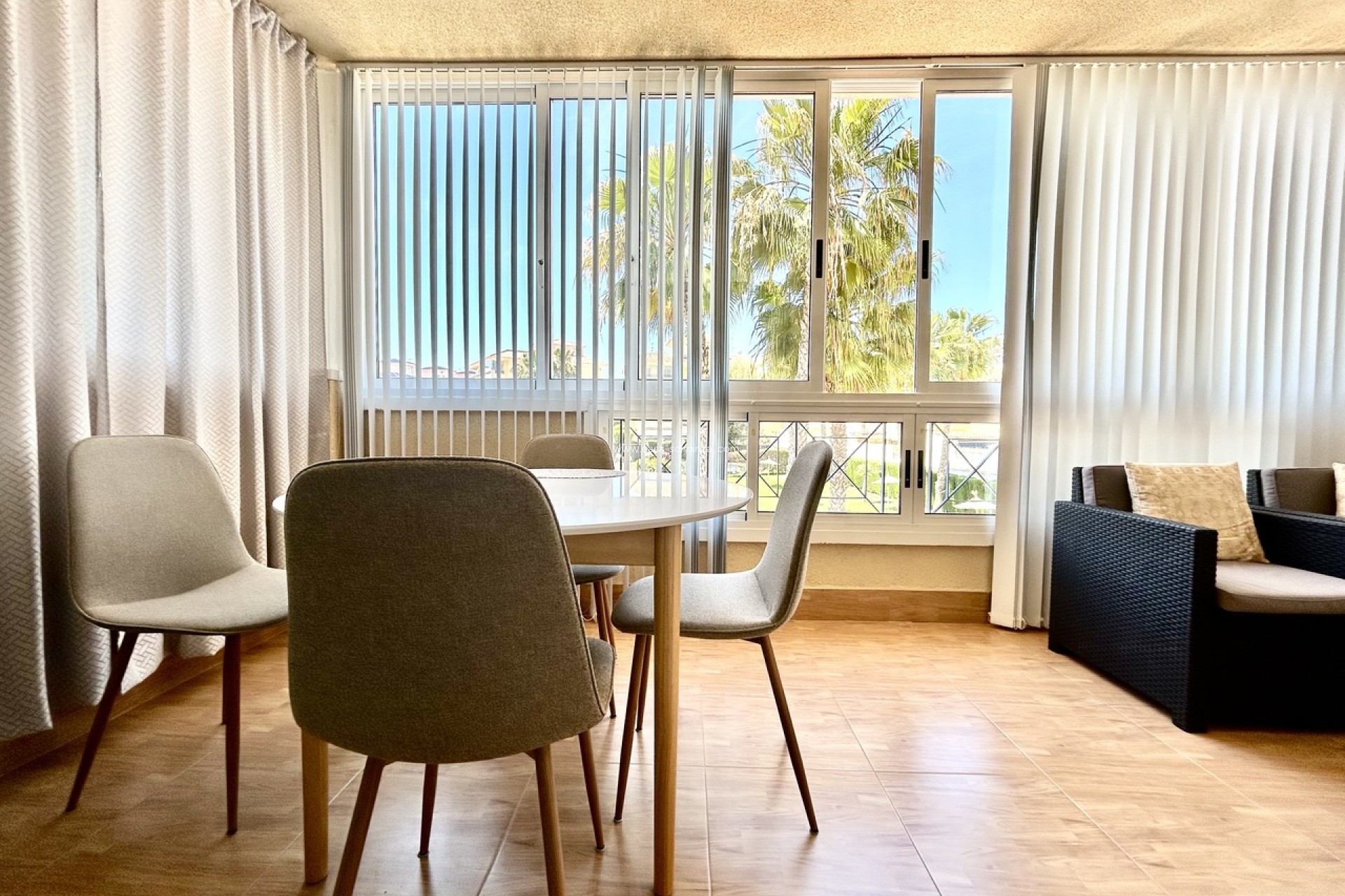 Reventa - Apartamento / piso - La Mata - Costa Blanca
