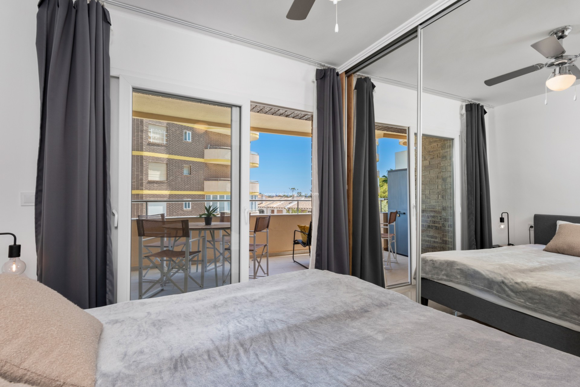 Reventa - Apartamento / piso - La Zenia