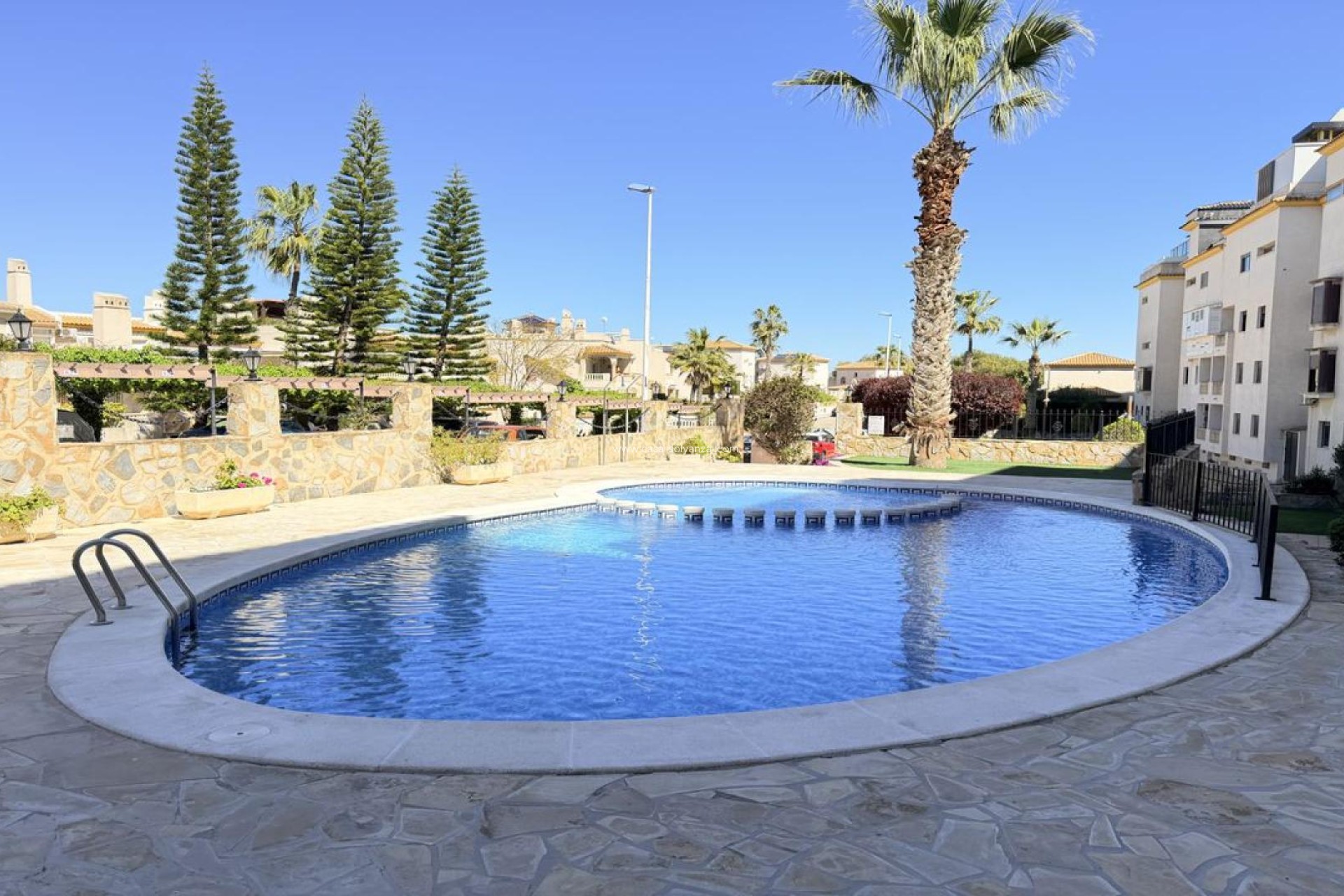 Reventa - Apartamento / piso - Las Ramblas - Inland