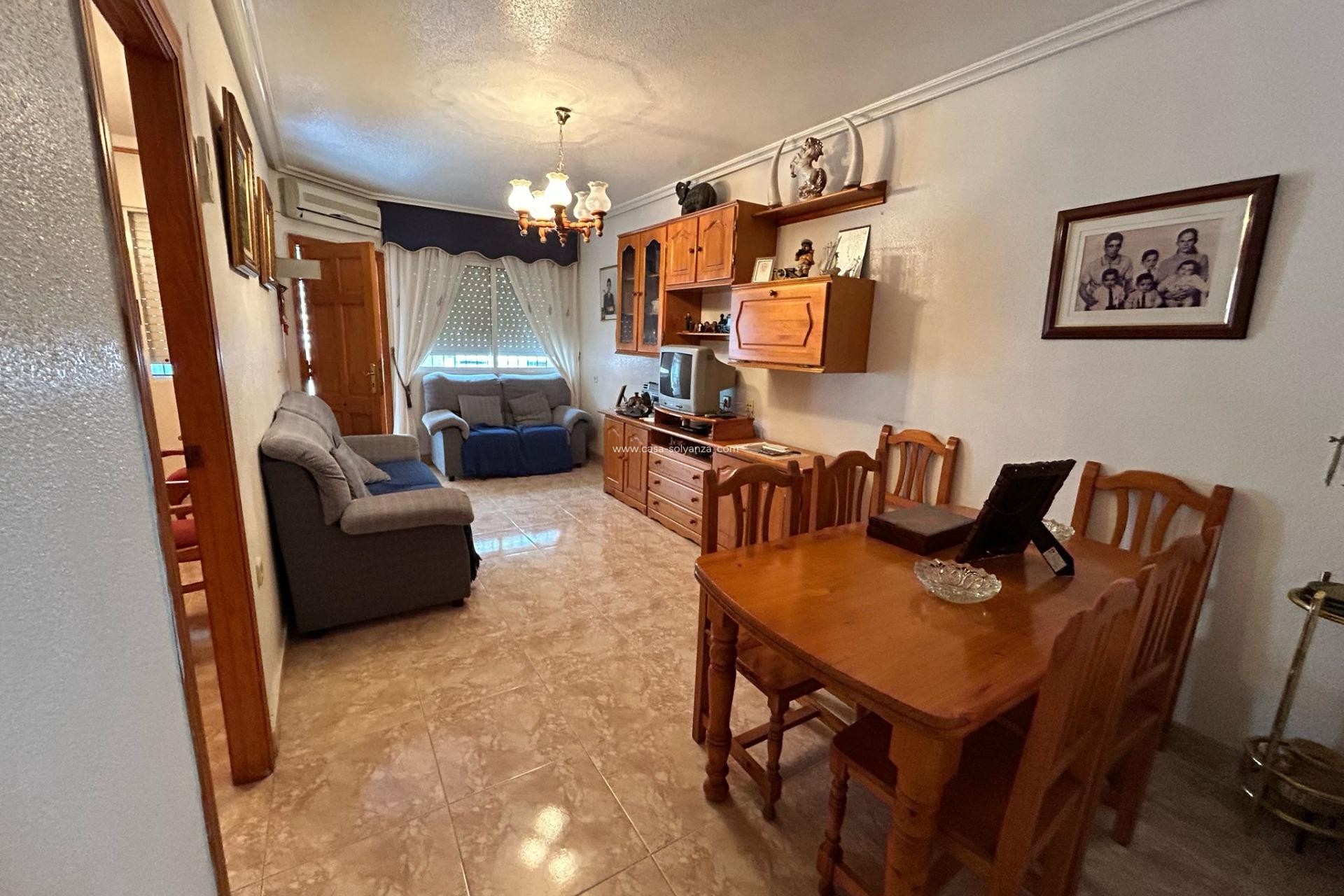 Reventa - Apartamento / piso - Los Alcázares