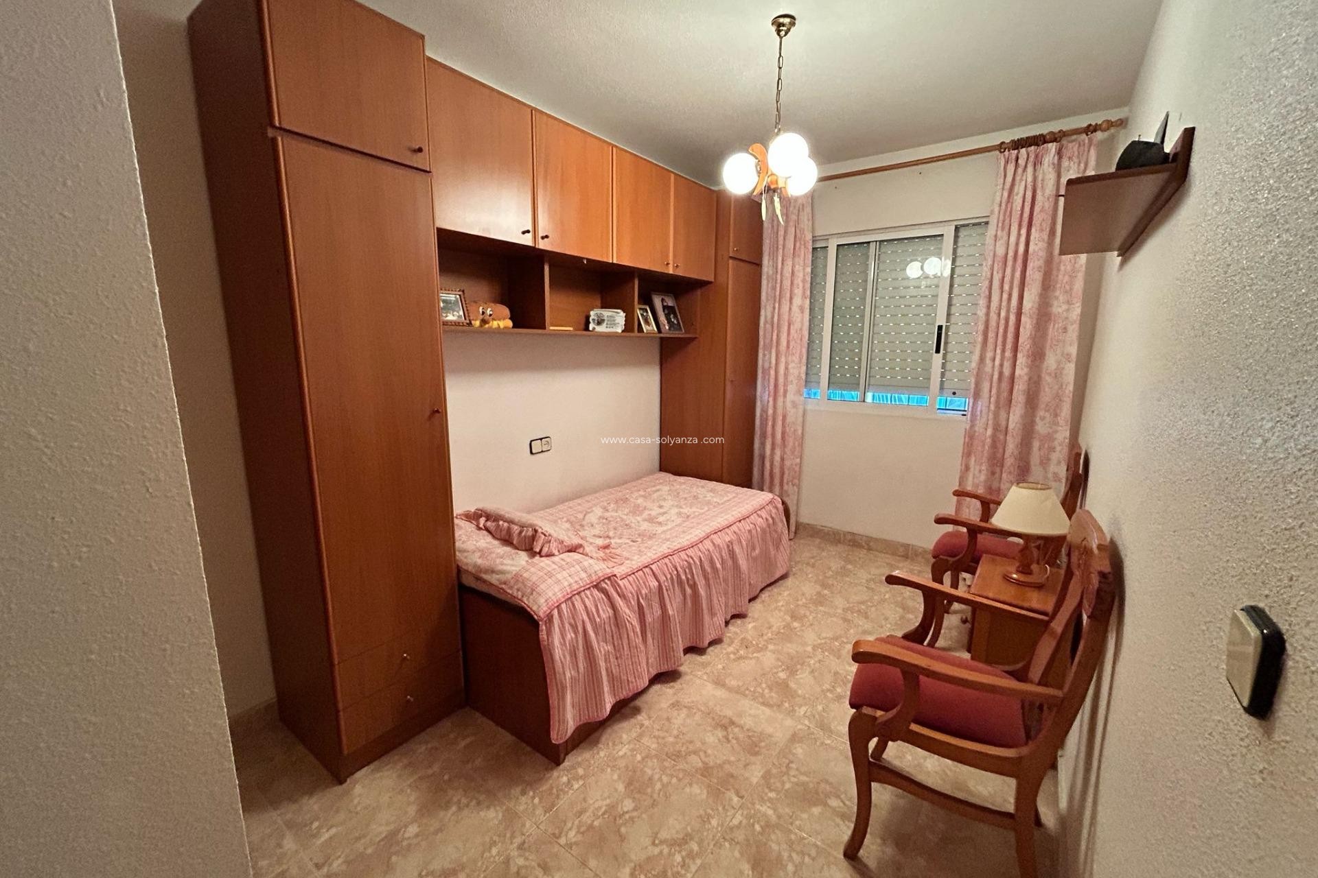 Reventa - Apartamento / piso - Los Alcázares