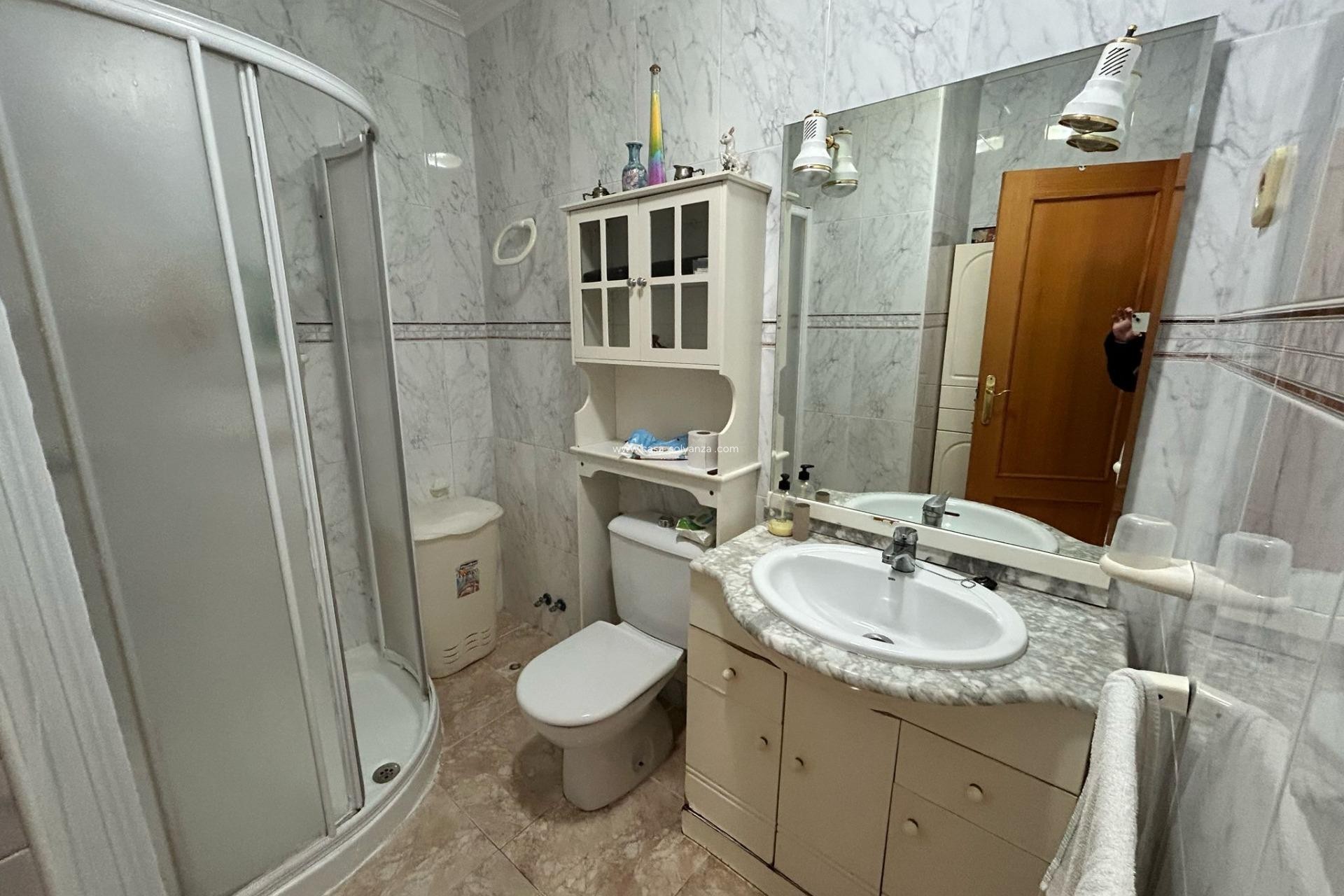 Reventa - Apartamento / piso - Los Alcázares