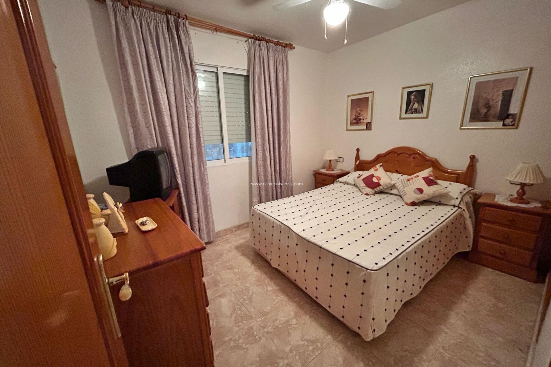 Reventa - Apartamento / piso - Los Alcázares
