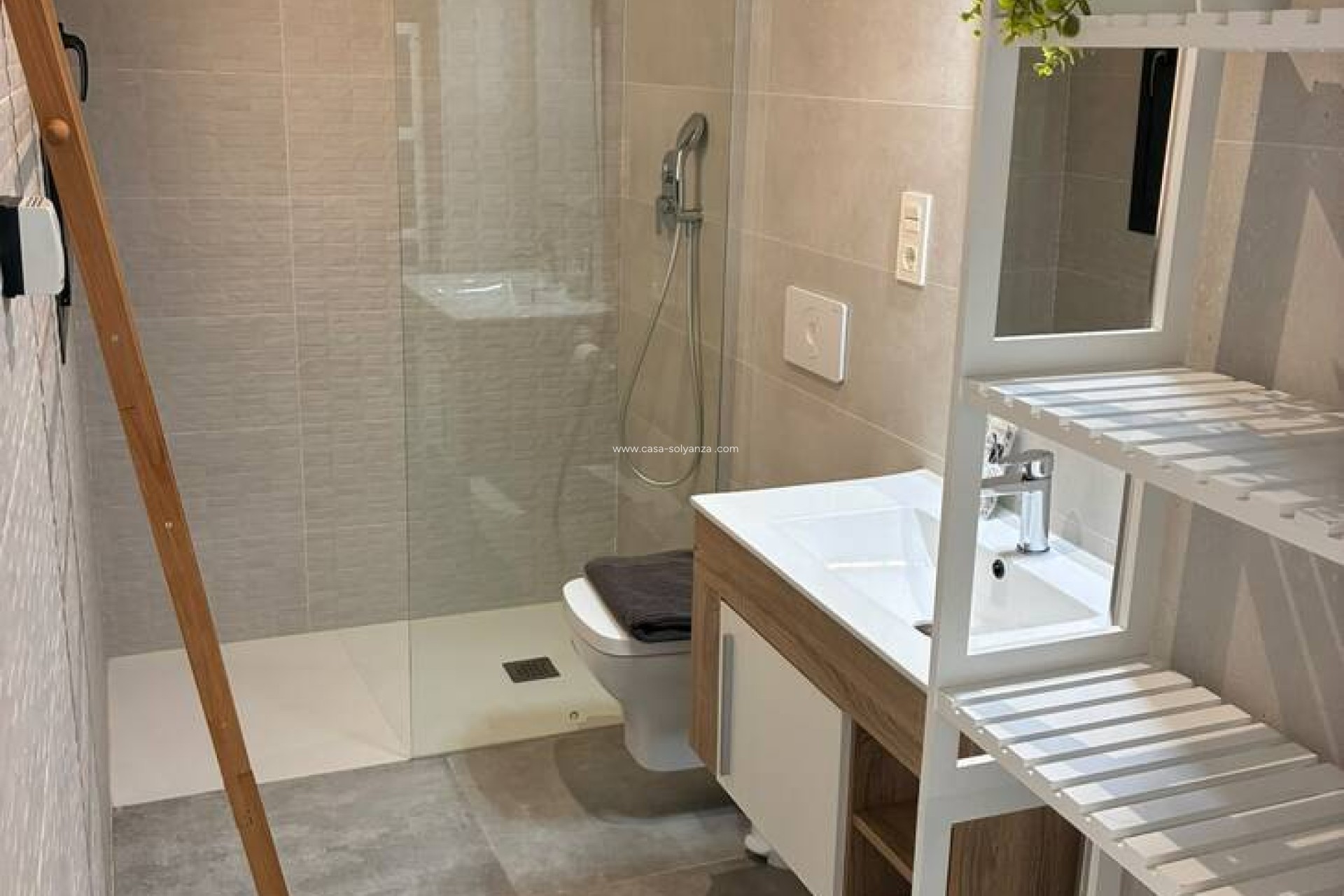 Reventa - Apartamento / piso - Los Almendros (Orihuela-Costa) - Costa Blanca