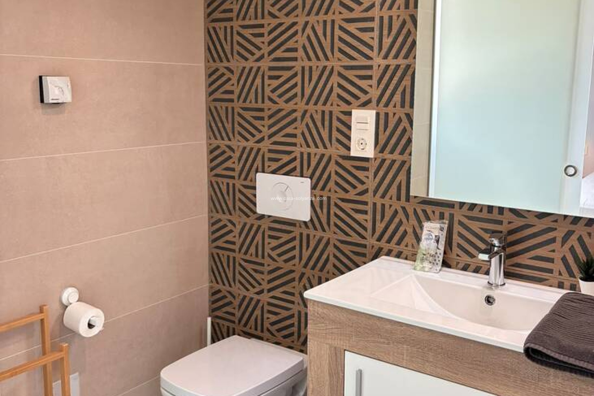 Reventa - Apartamento / piso - Los Almendros (Orihuela-Costa) - Costa Blanca