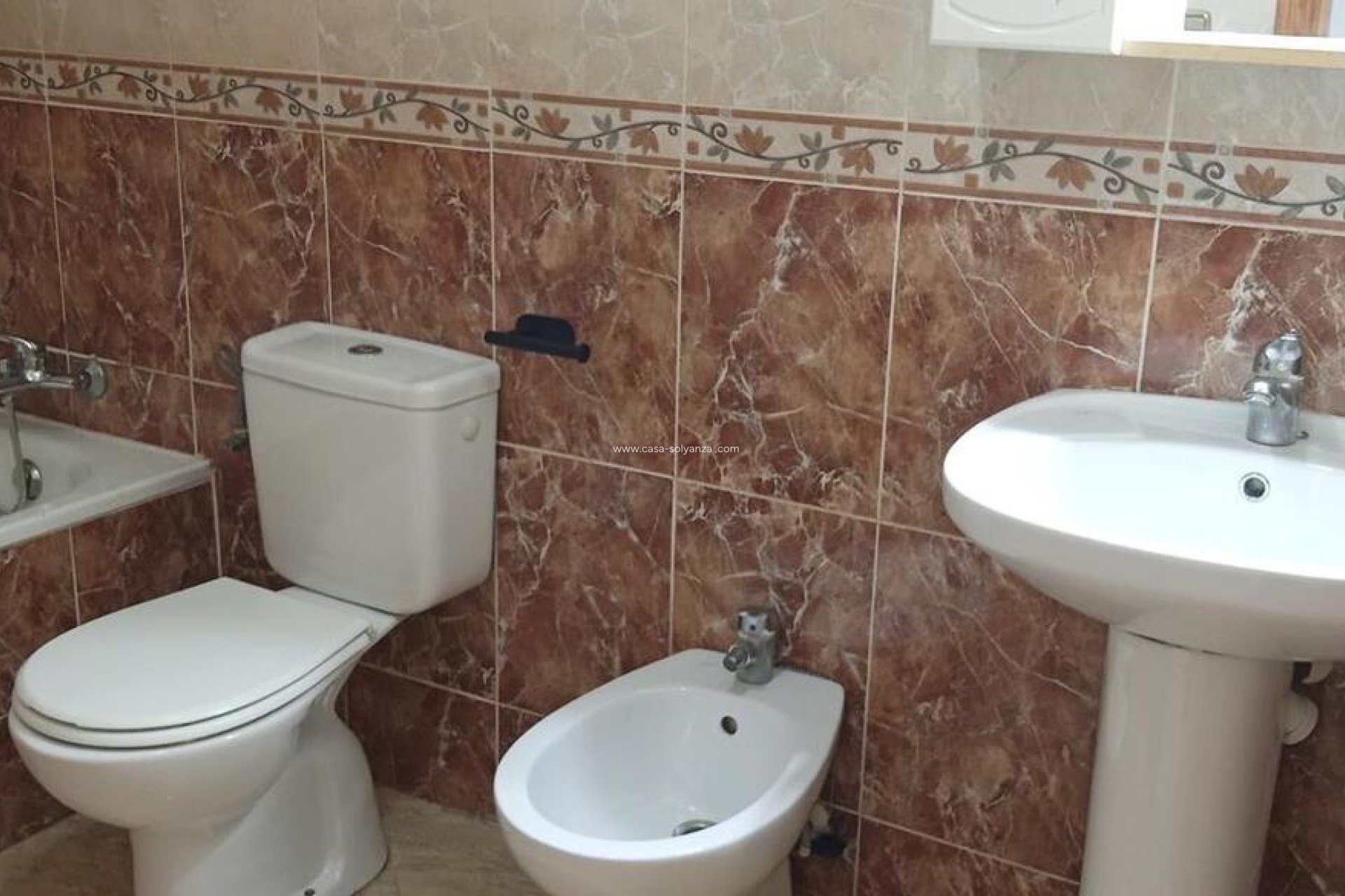 Reventa - Apartamento / piso - Los Montesinos - PUEBLO CENTRO
