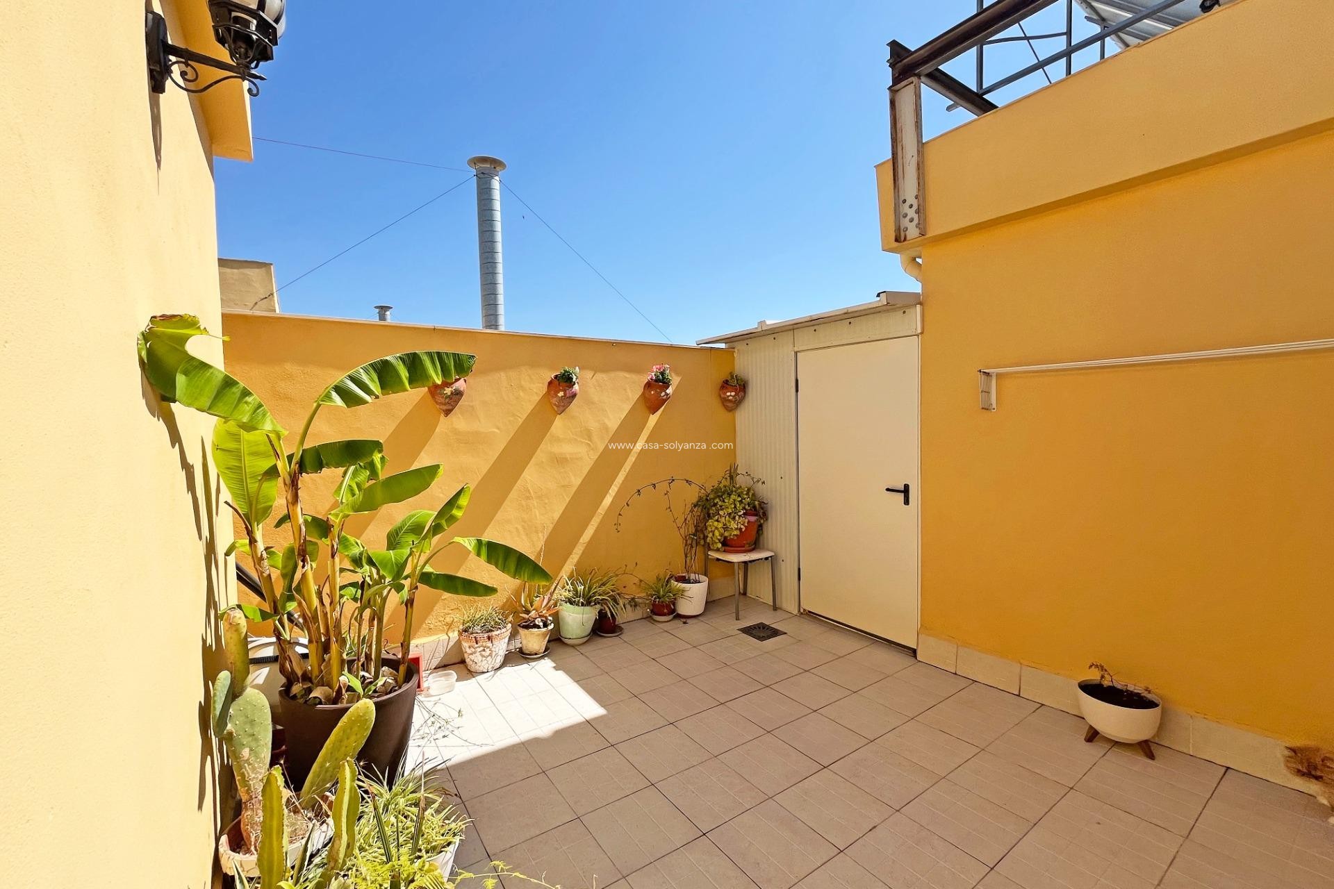 Reventa - Apartamento / piso - Novelda - Barrio San Roque