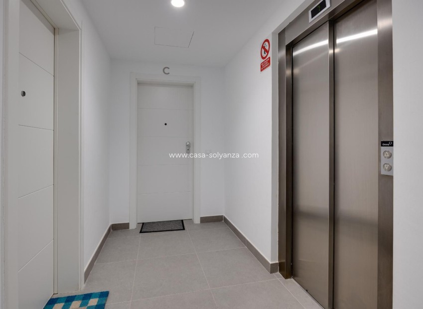 Reventa - Apartamento / piso - Orihuela - Campoamor