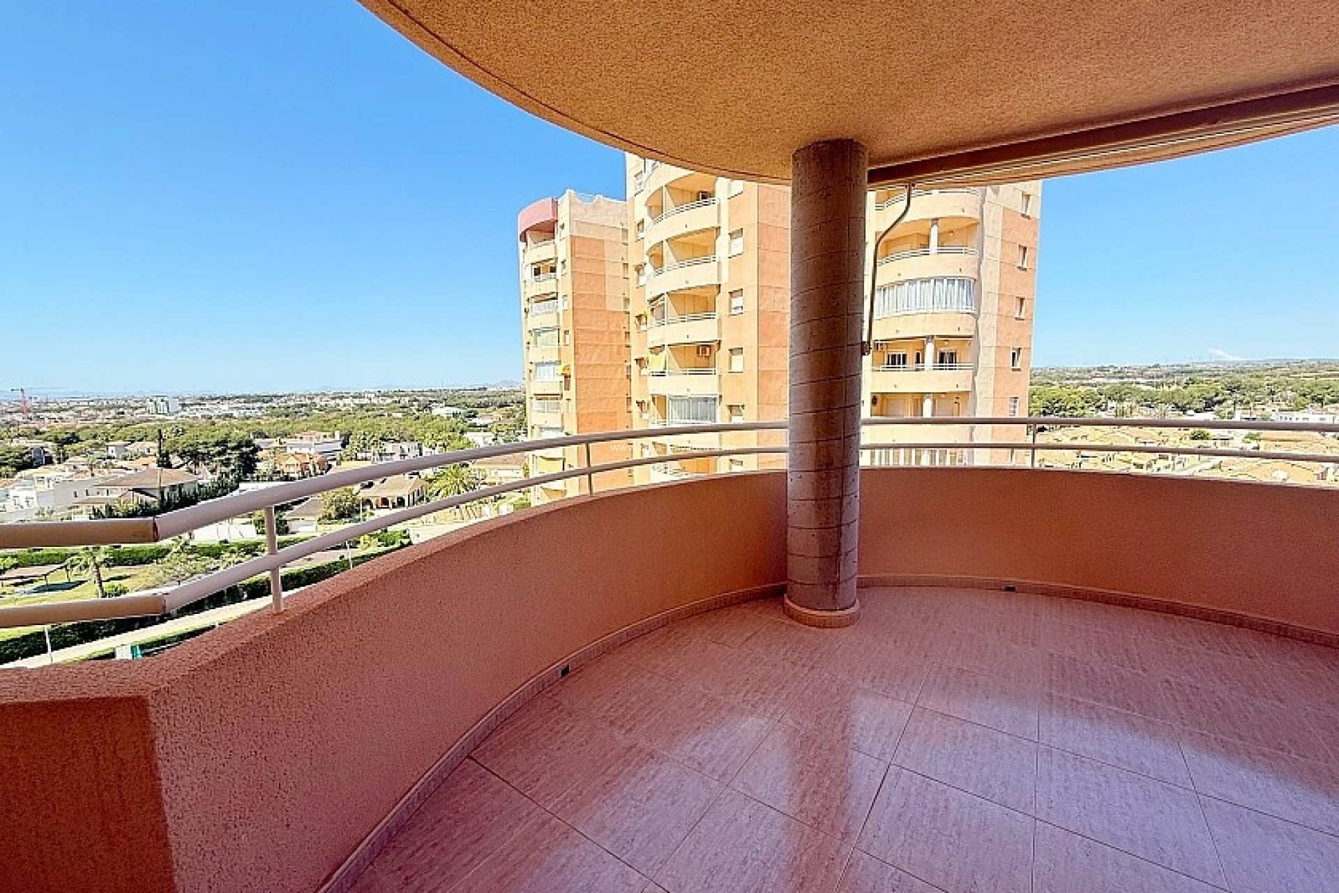Reventa - Apartamento / piso - Orihuela Costa - Dehesa De Campoamor