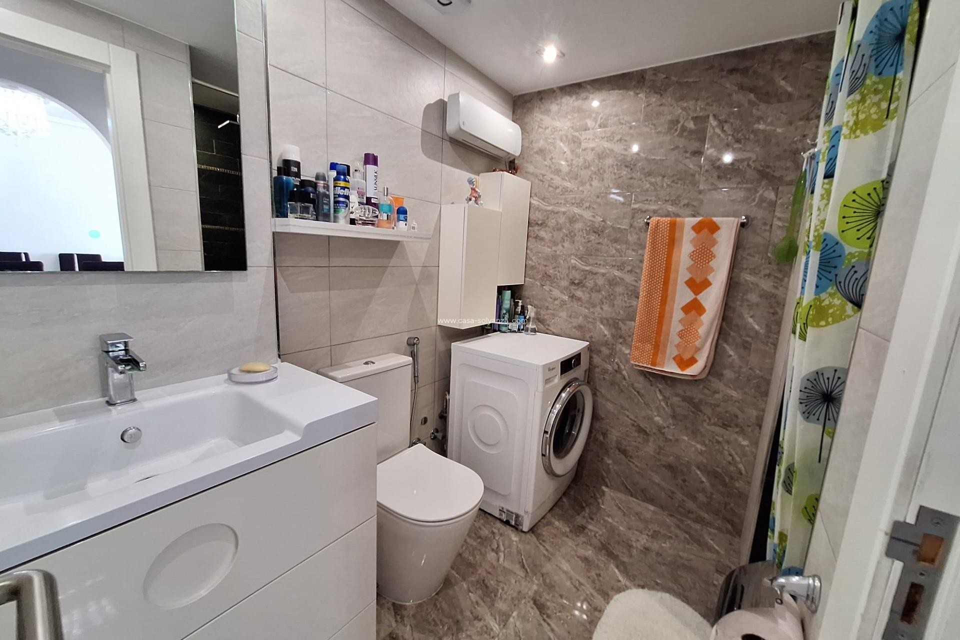 Reventa - Apartamento / piso - Orihuela Costa - La Zenia