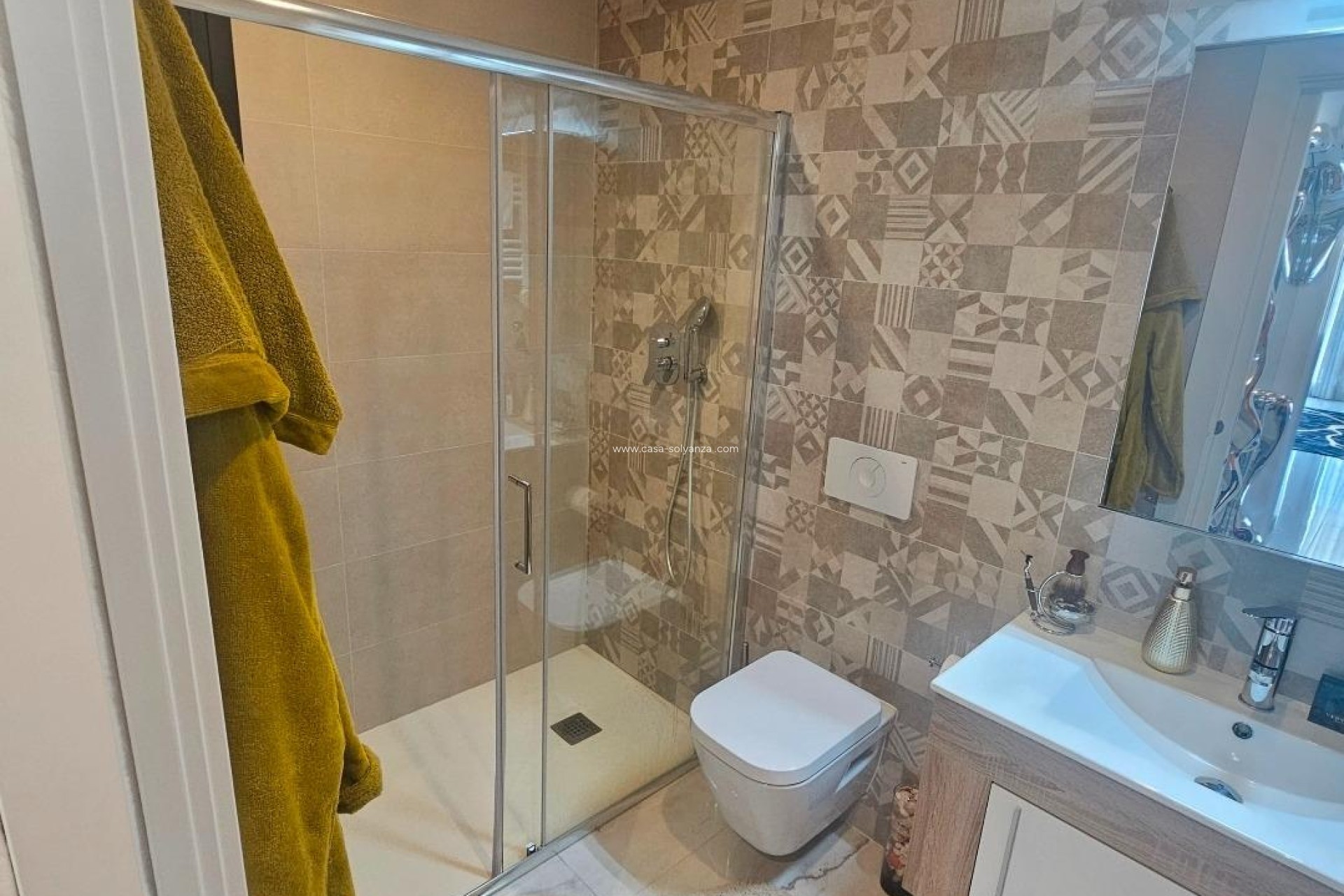 Reventa - Apartamento / piso - Orihuela Costa - Los Almendros-La Florida