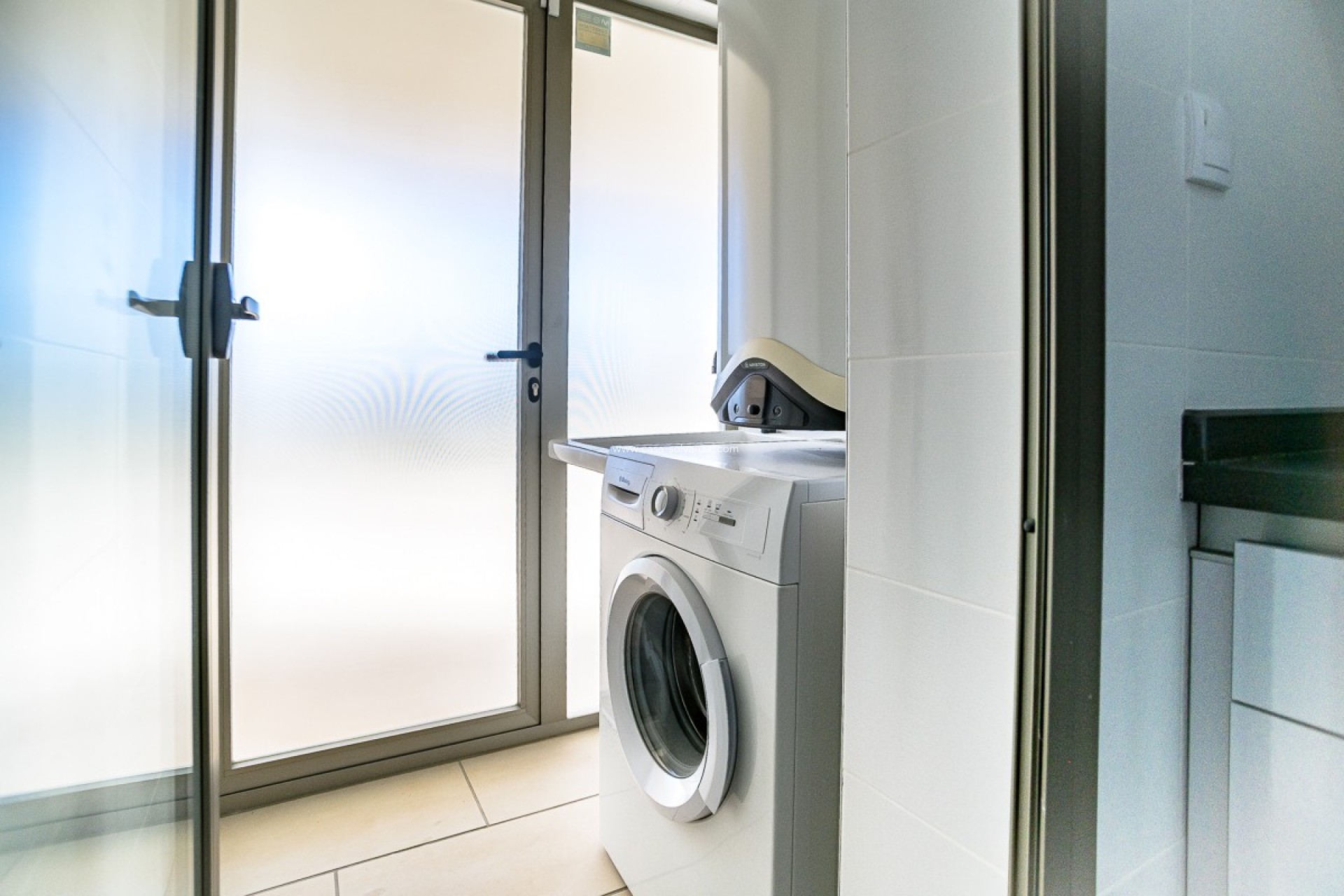 Reventa - Apartamento / piso - ORIHUELA COSTA - Los Dolses