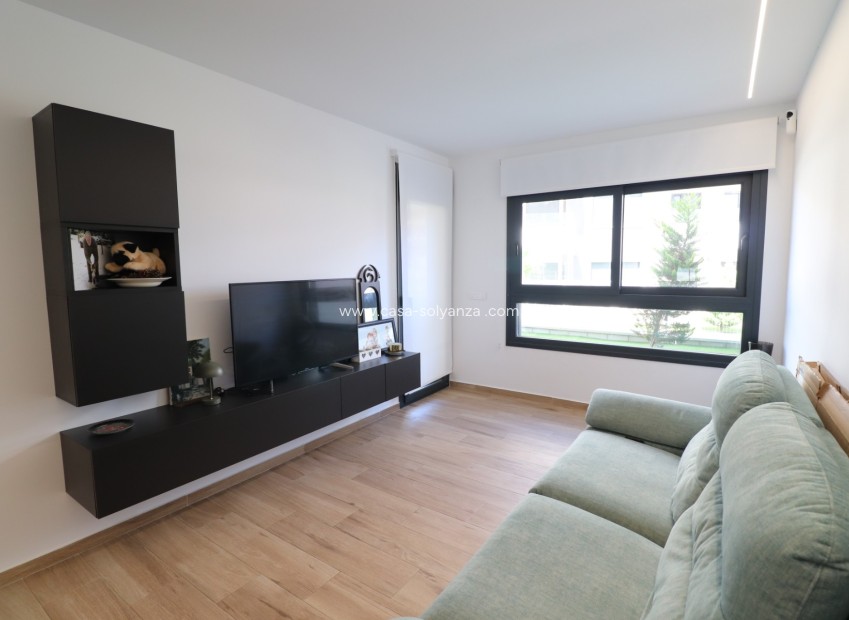 Reventa - Apartamento / piso - Orihuela Costa - Villamartín