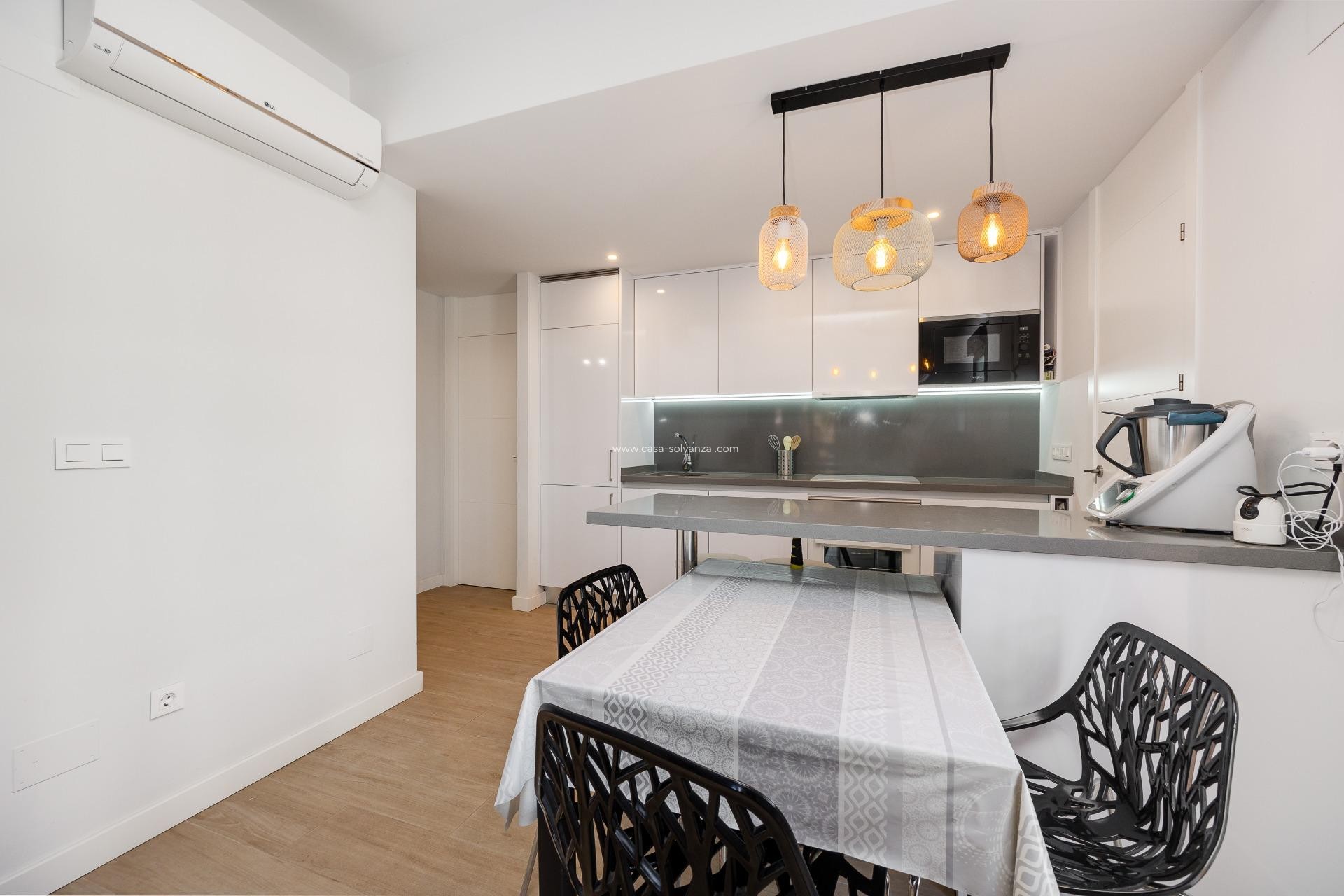 Reventa - Apartamento / piso - Orihuela Costa - Villamartín