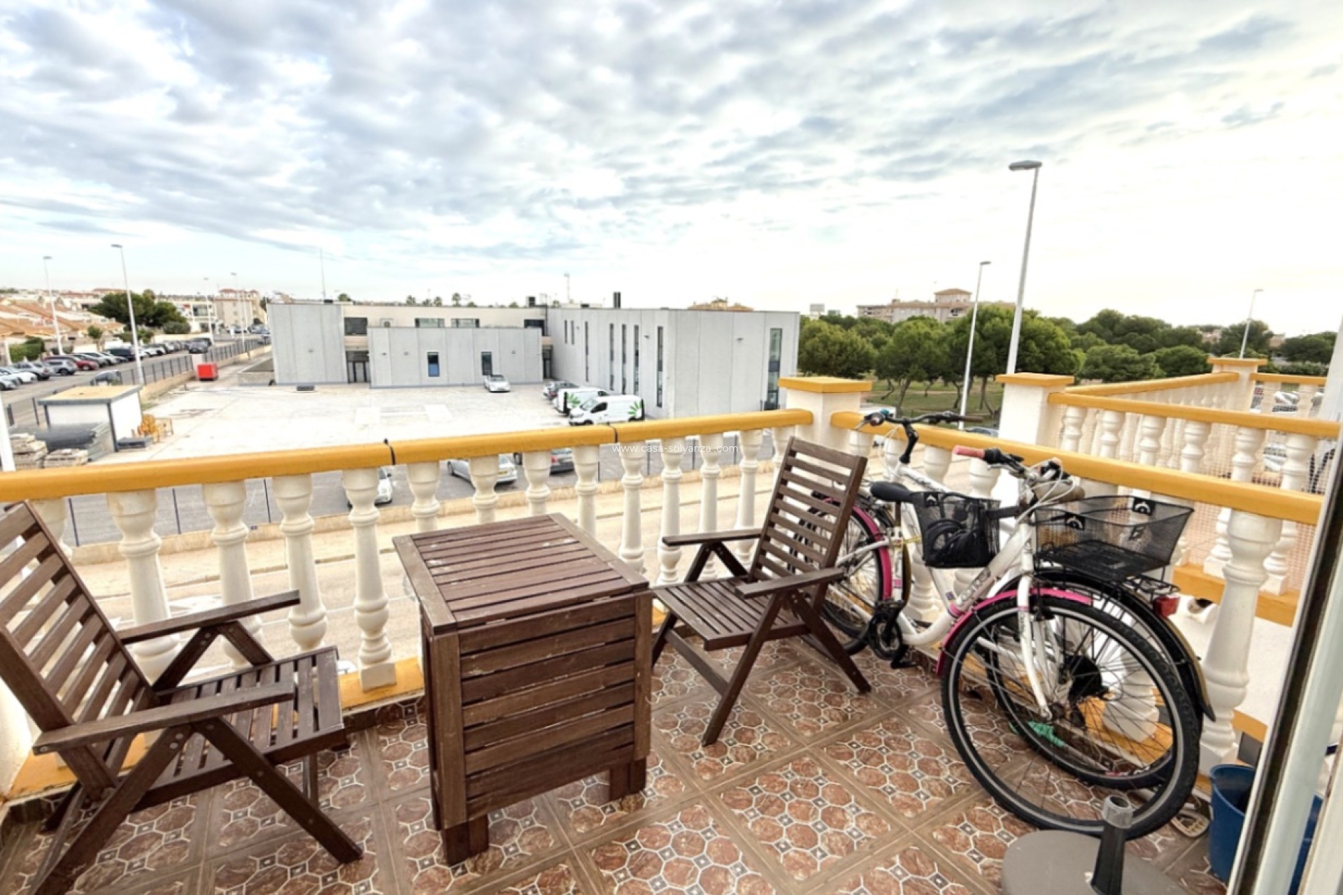 Reventa - Apartamento / piso - Orihuela - Inland