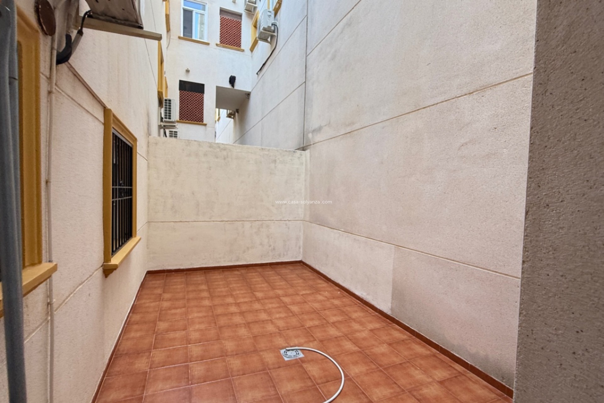 Reventa - Apartamento / piso - Orihuela - Inland