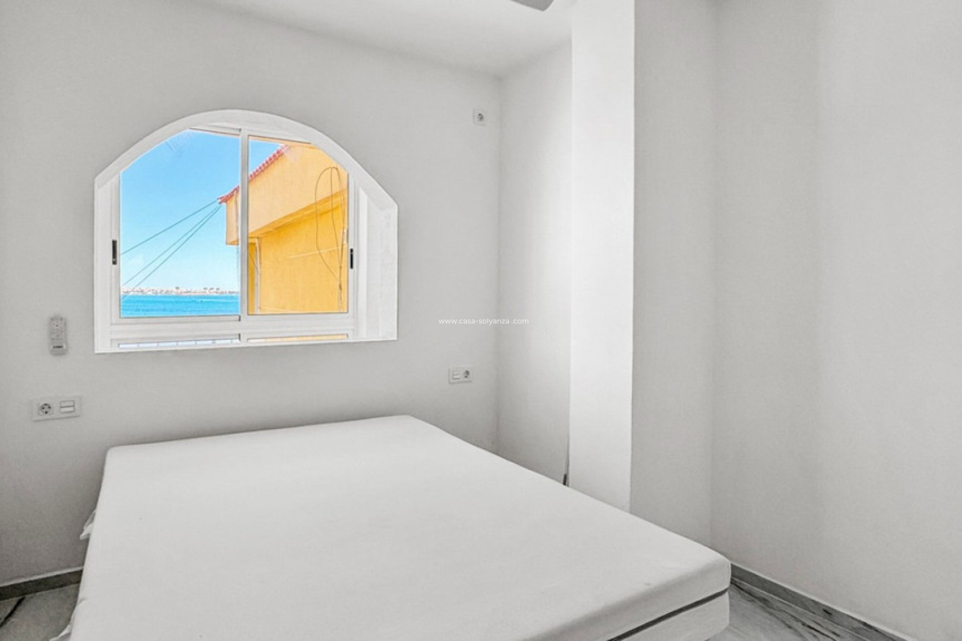 Reventa - Apartamento / piso - Orihuela - Punta Prima