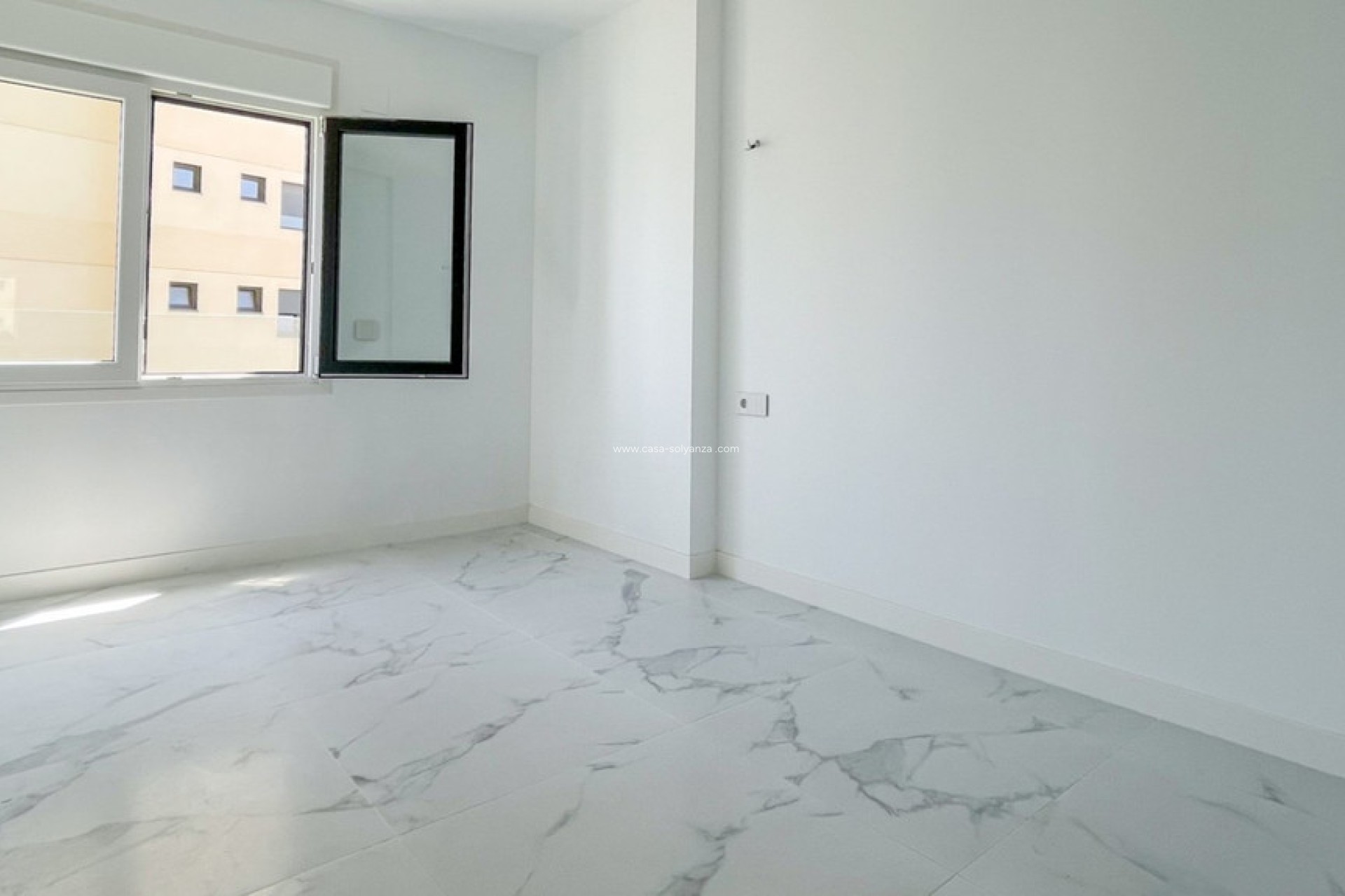 Reventa - Apartamento / piso - Orihuela - Punta Prima