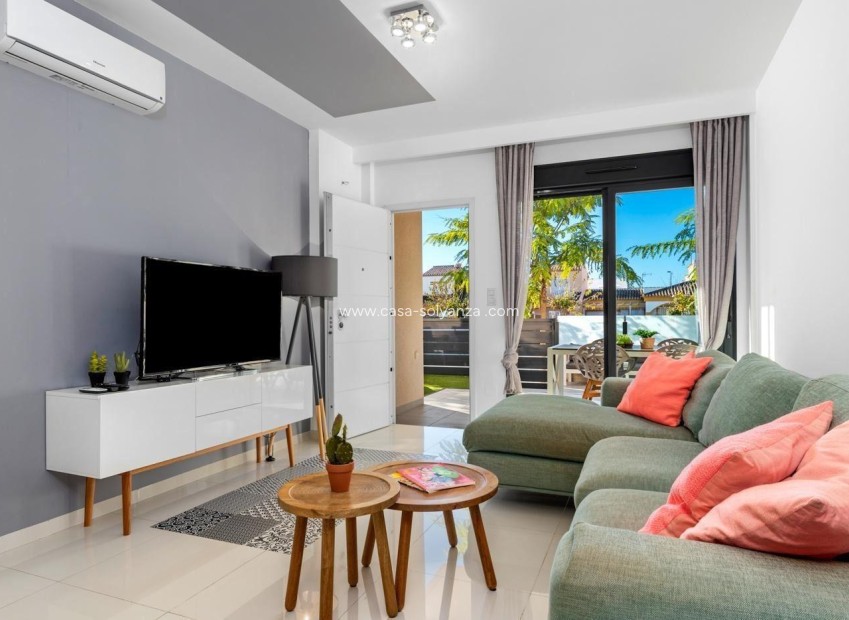 Reventa - Apartamento / piso - Pilar de la Horadada - Pueblo Latino