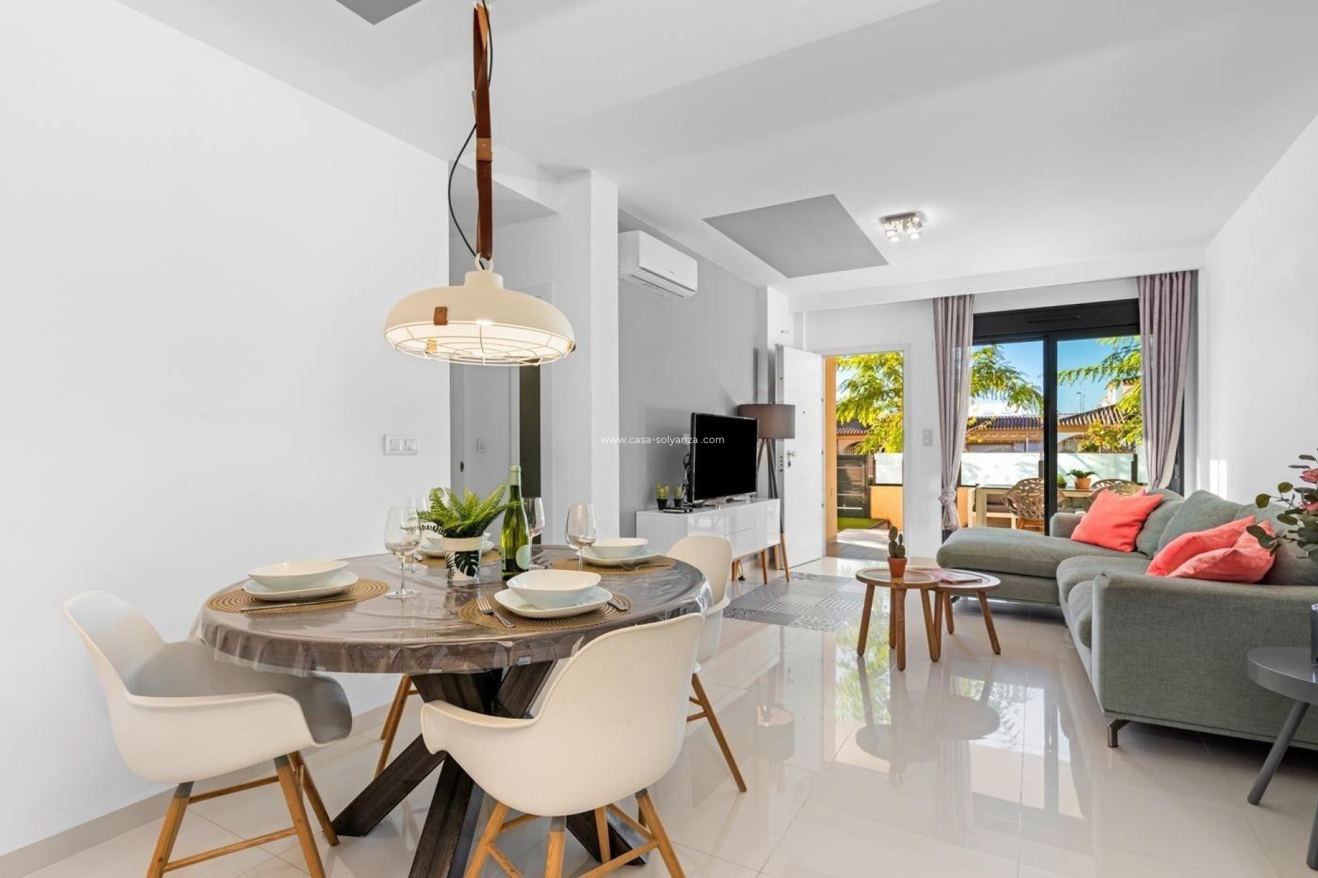 Reventa - Apartamento / piso - Pilar de la Horadada - Pueblo Latino