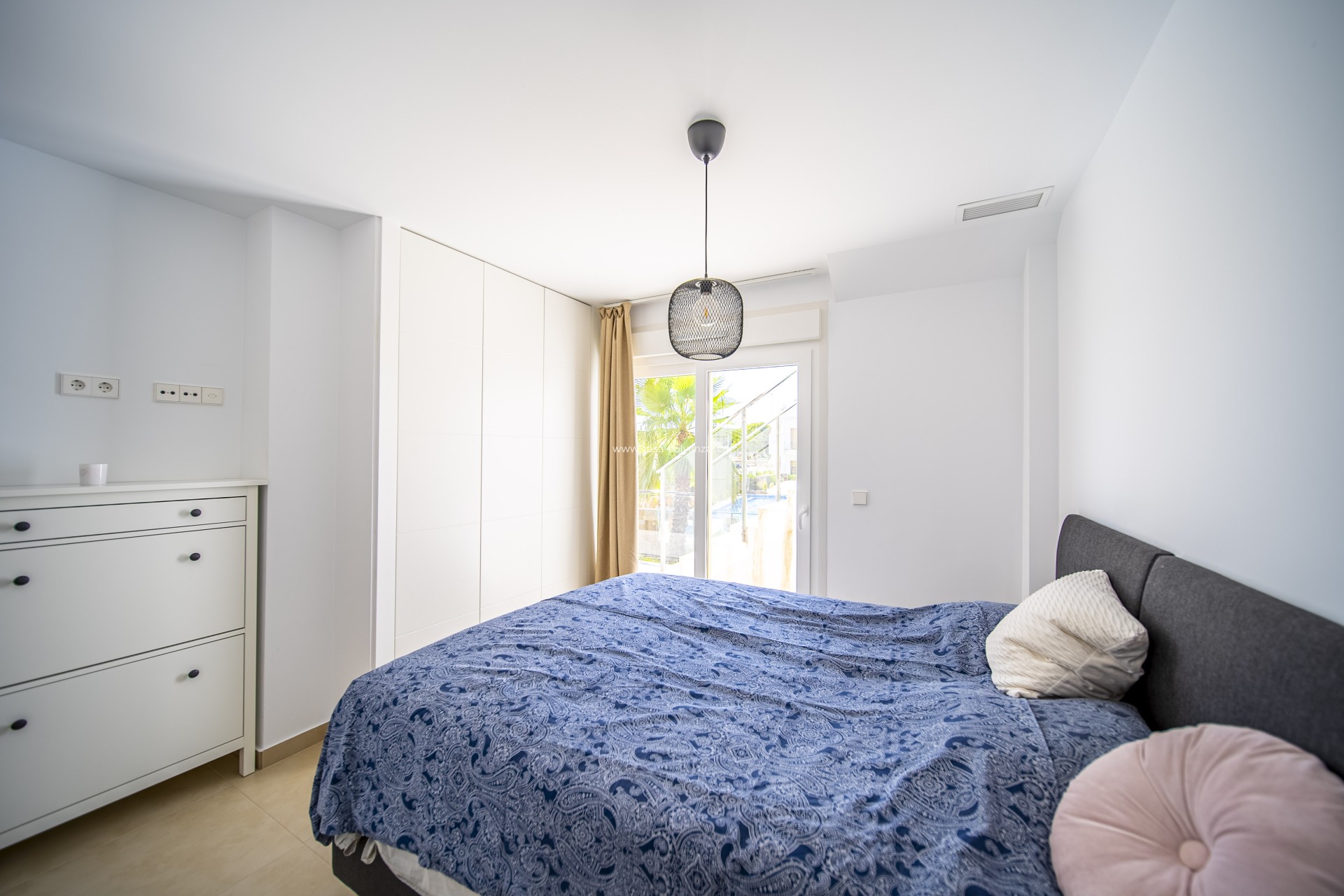 Reventa - Apartamento / piso - Pilar de la Horadada
