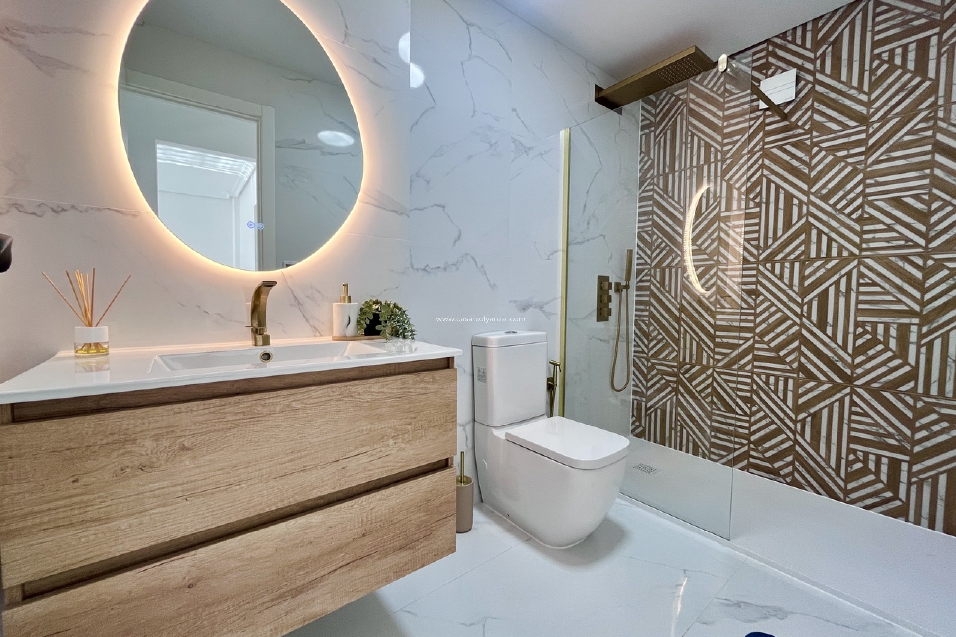 Reventa - Apartamento / piso - Playa Flamenca - Costa Blanca