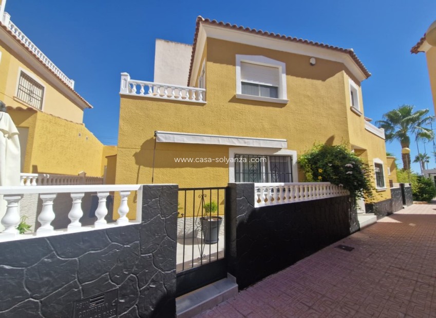 Reventa - Apartamento / piso - Playa Flamenca - Costa Blanca