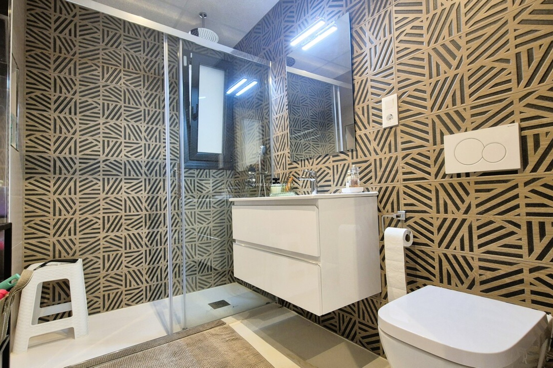 Reventa - Apartamento / piso - Playa Flamenca - Costa Blanca