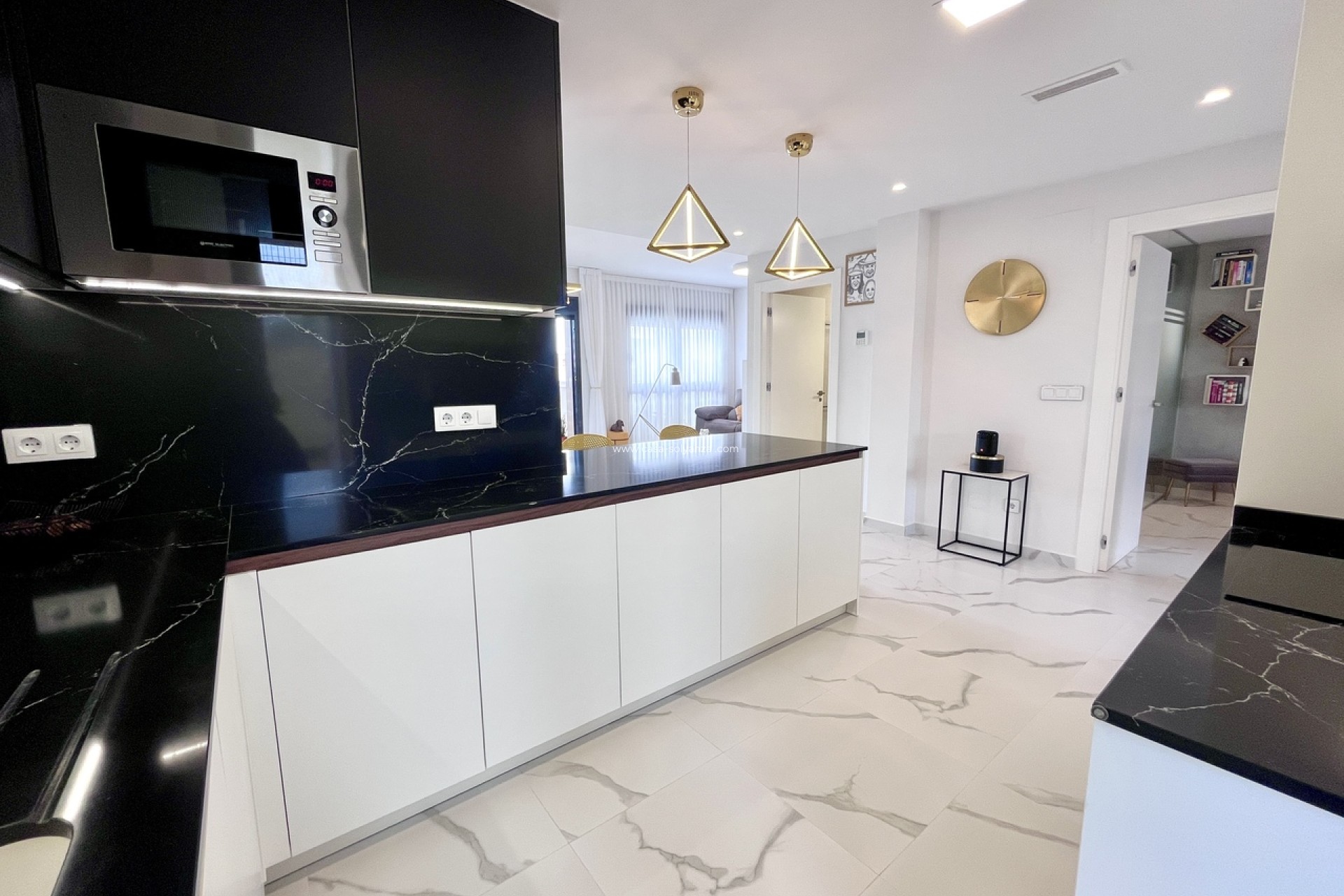 Reventa - Apartamento / piso - San Miguel de Salinas - Inland