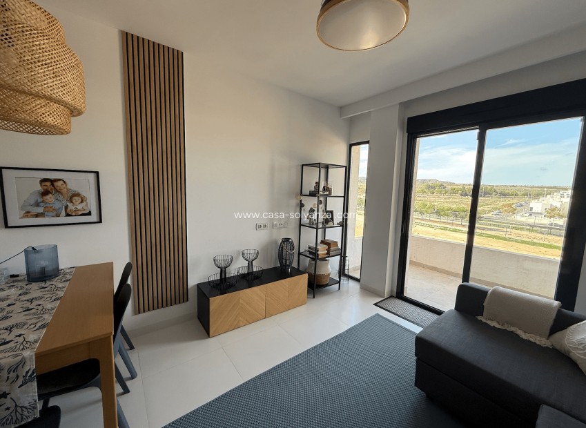 Reventa - Apartamento / piso - San Miguel de Salinas - Inland