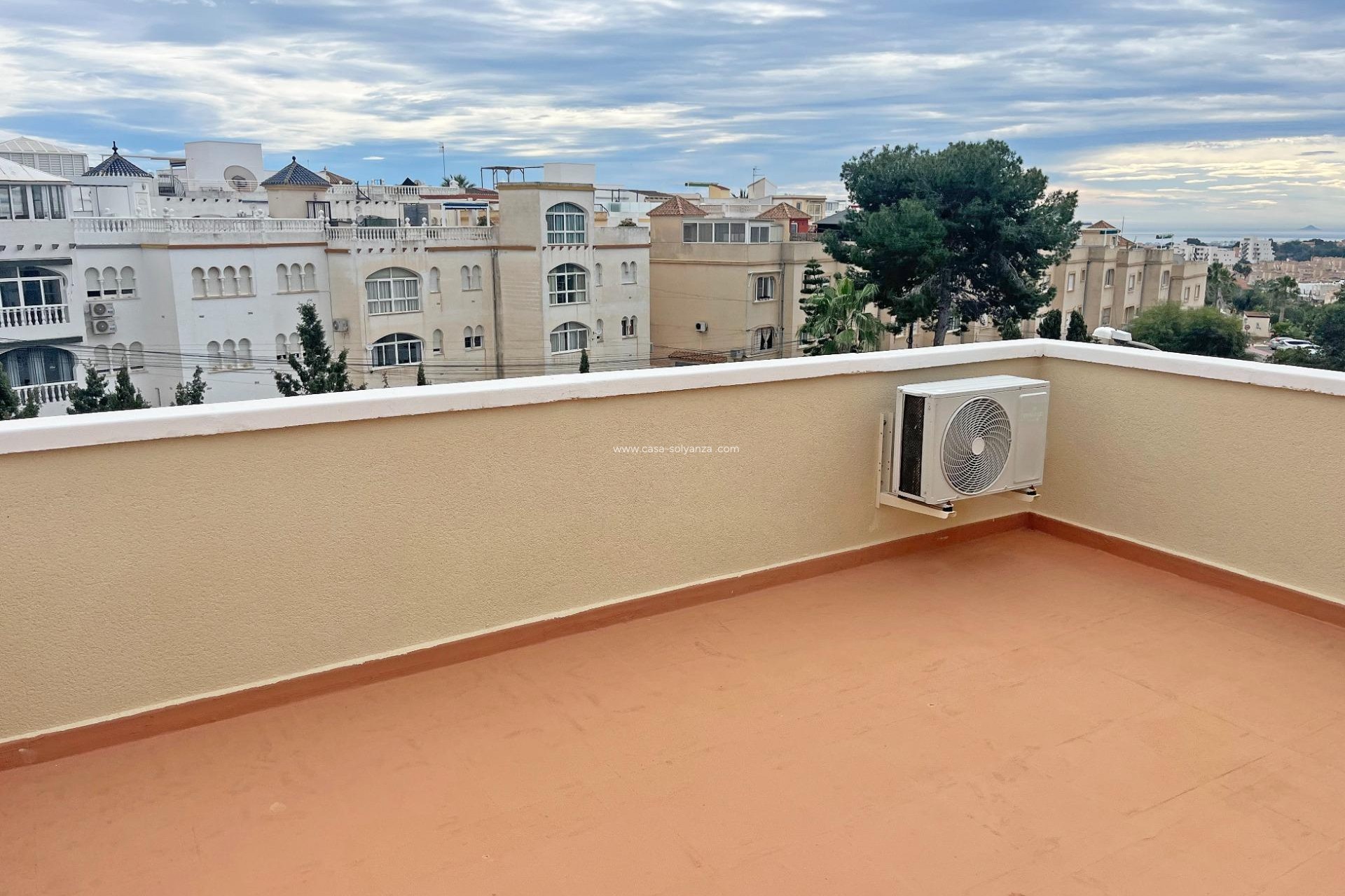 Reventa - Apartamento / piso - San Miguel de Salinas - Las Filipinas