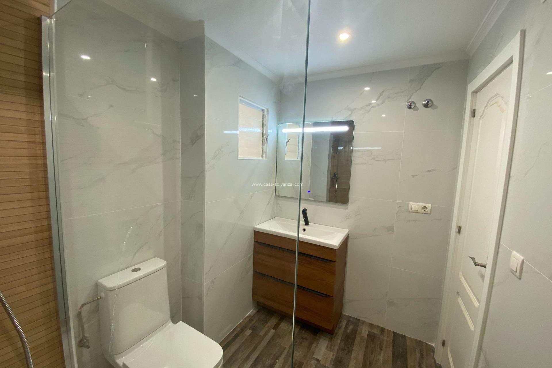 Reventa - Apartamento / piso - San Miguel de Salinas - Pueblo 9