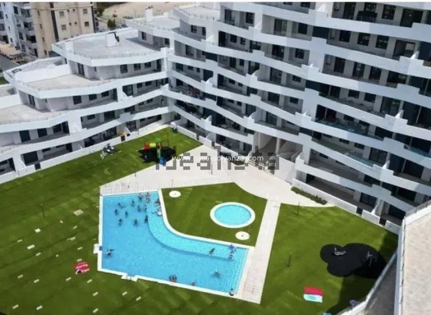 Reventa - Apartamento / piso - San Miguel de Salinas - Pueblo
