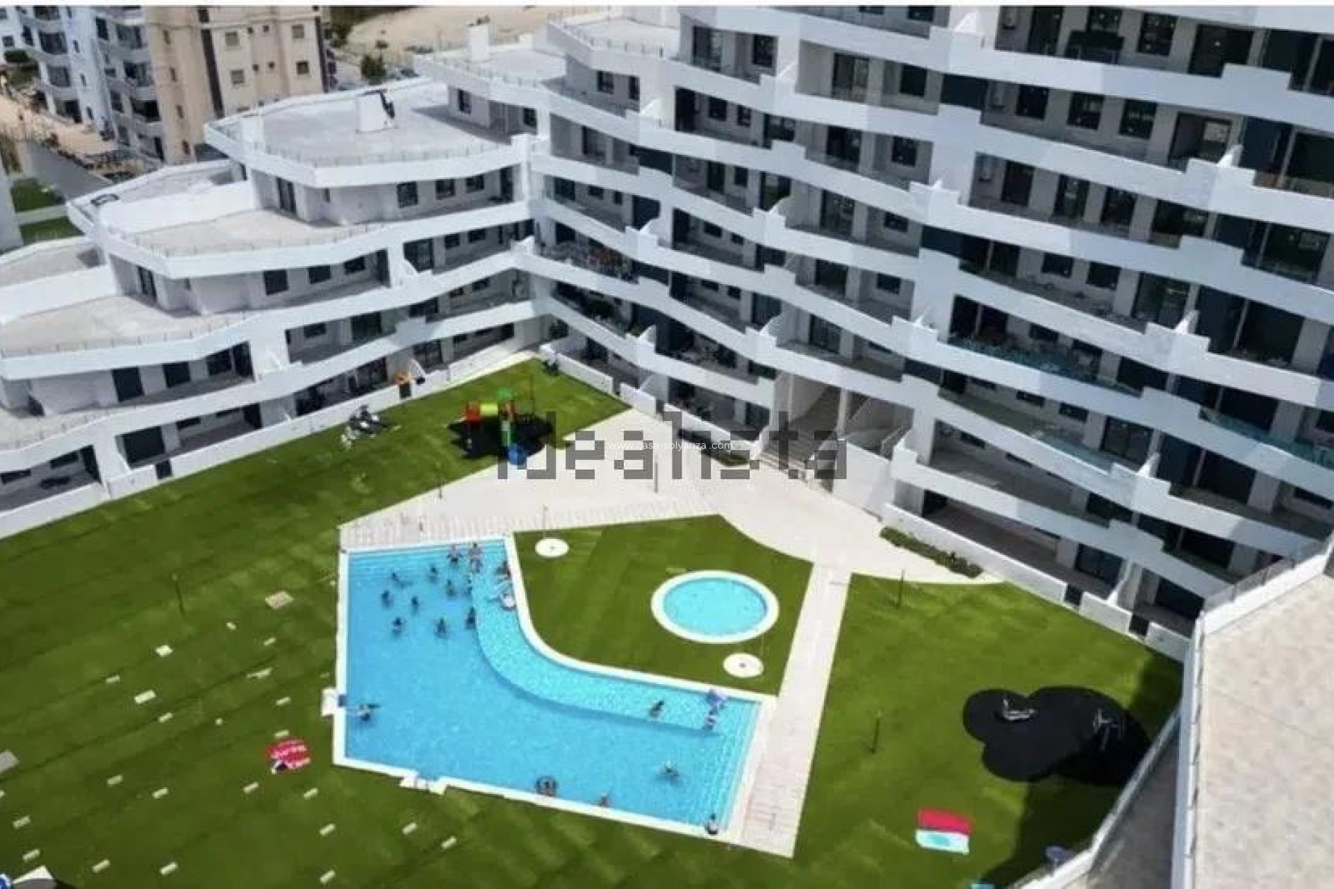 Reventa - Apartamento / piso - San Miguel de Salinas - Pueblo