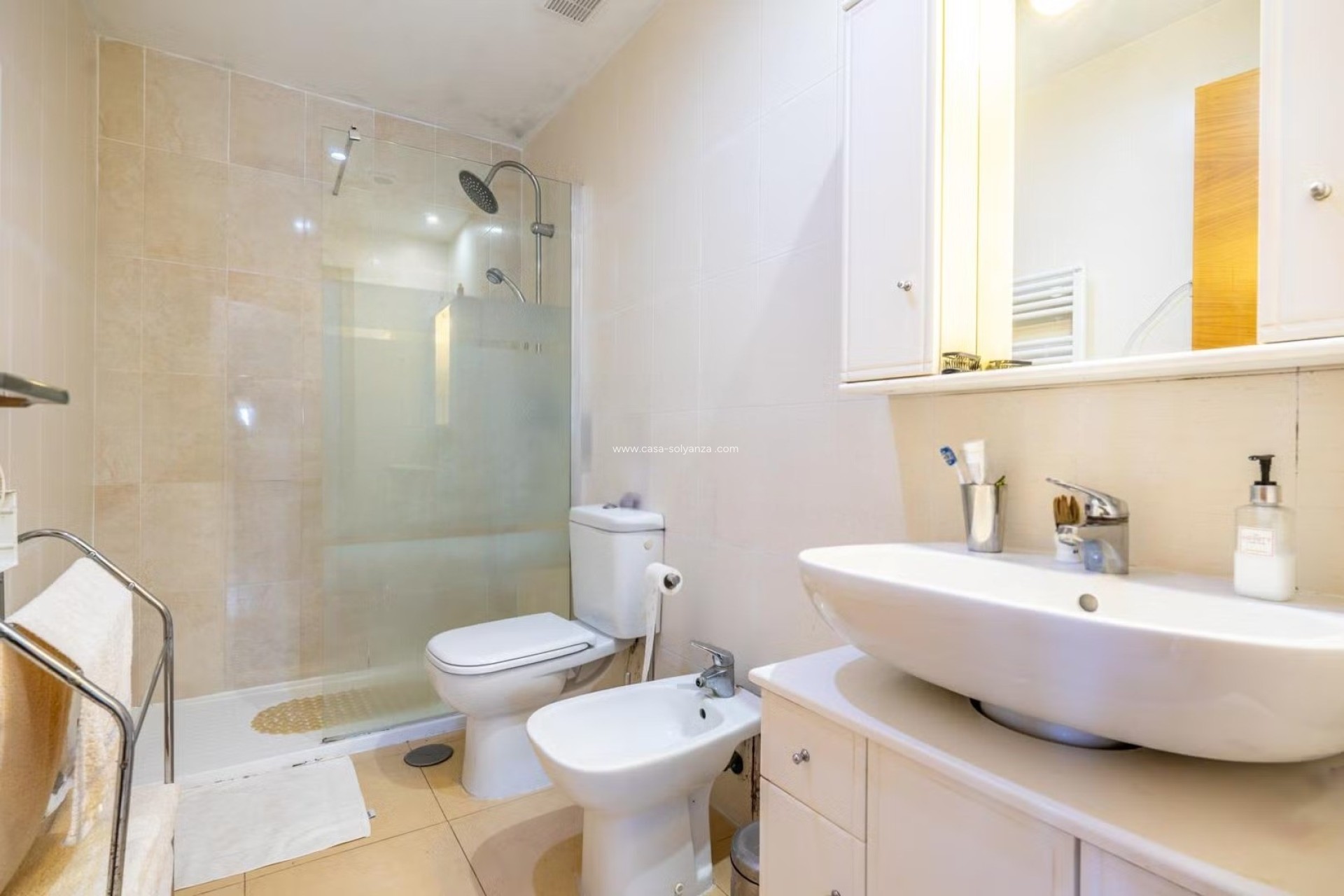 Reventa - Apartamento / piso - Terrazas de la Torre - Inland