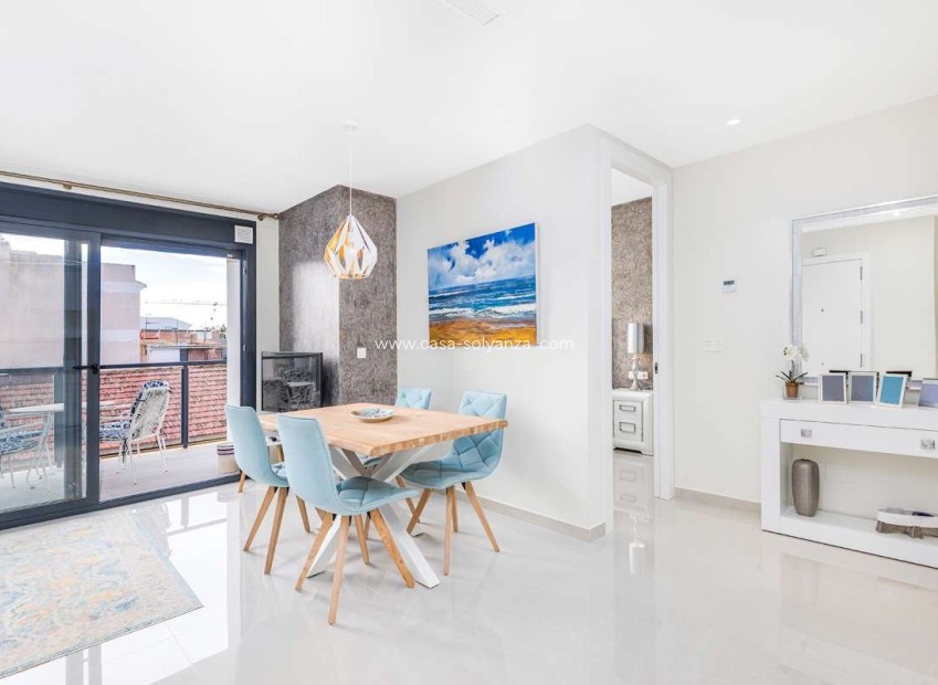 Reventa - Apartamento / piso - Torre de la Horadada - Costa Blanca