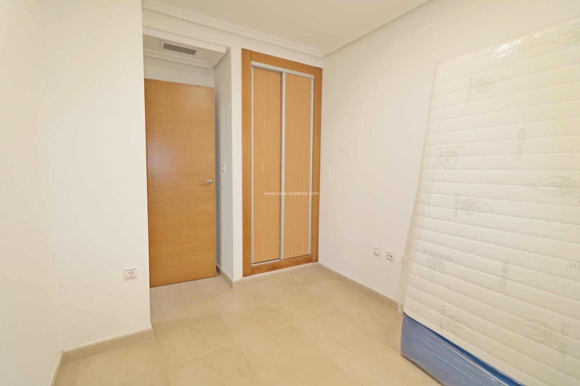 Reventa - Apartamento / piso - Torrevieja - Acequion