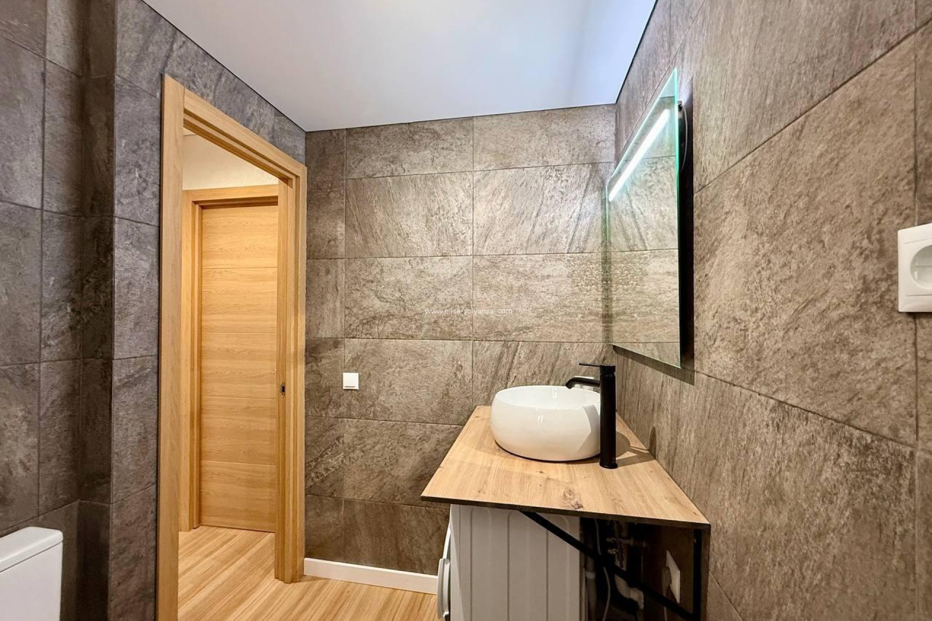 Reventa - Apartamento / piso - Torrevieja - Acequion