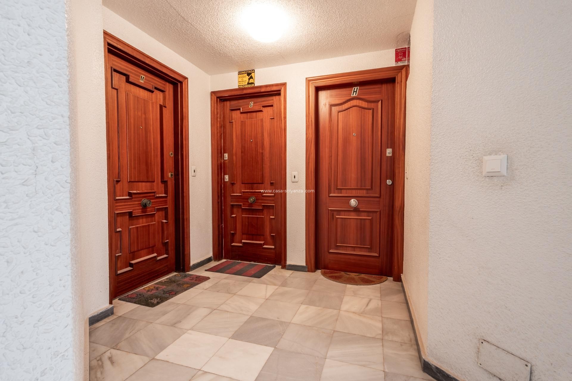 Reventa - Apartamento / piso - Torrevieja - Acequion