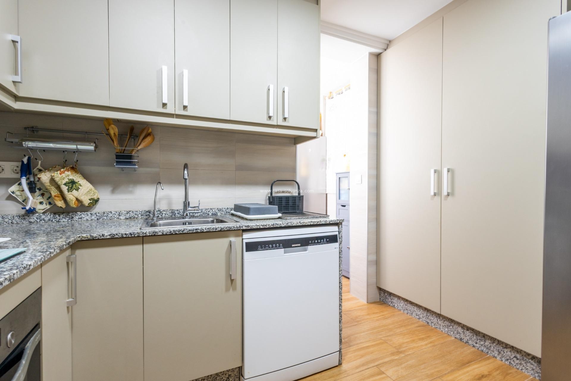 Reventa - Apartamento / piso - Torrevieja - Acequion