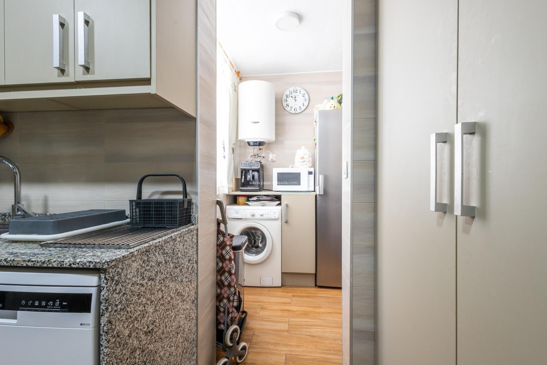 Reventa - Apartamento / piso - Torrevieja - Acequion