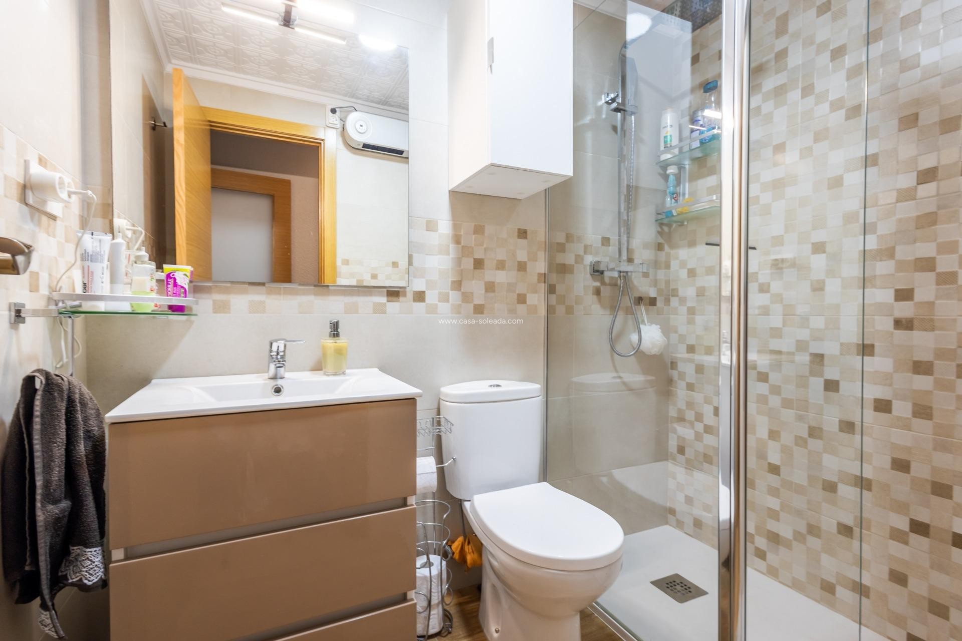Reventa - Apartamento / piso - Torrevieja - Acequion