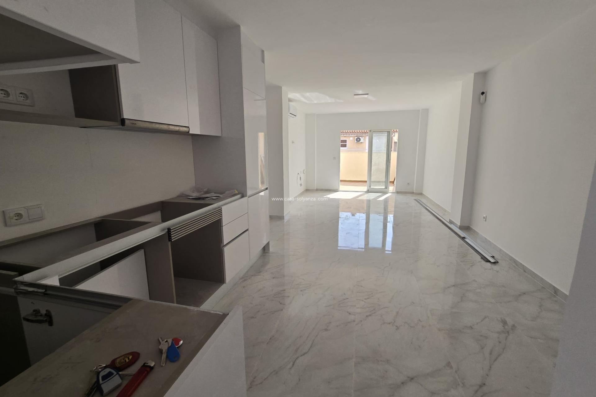 Reventa - Apartamento / piso - Torrevieja - Acequion