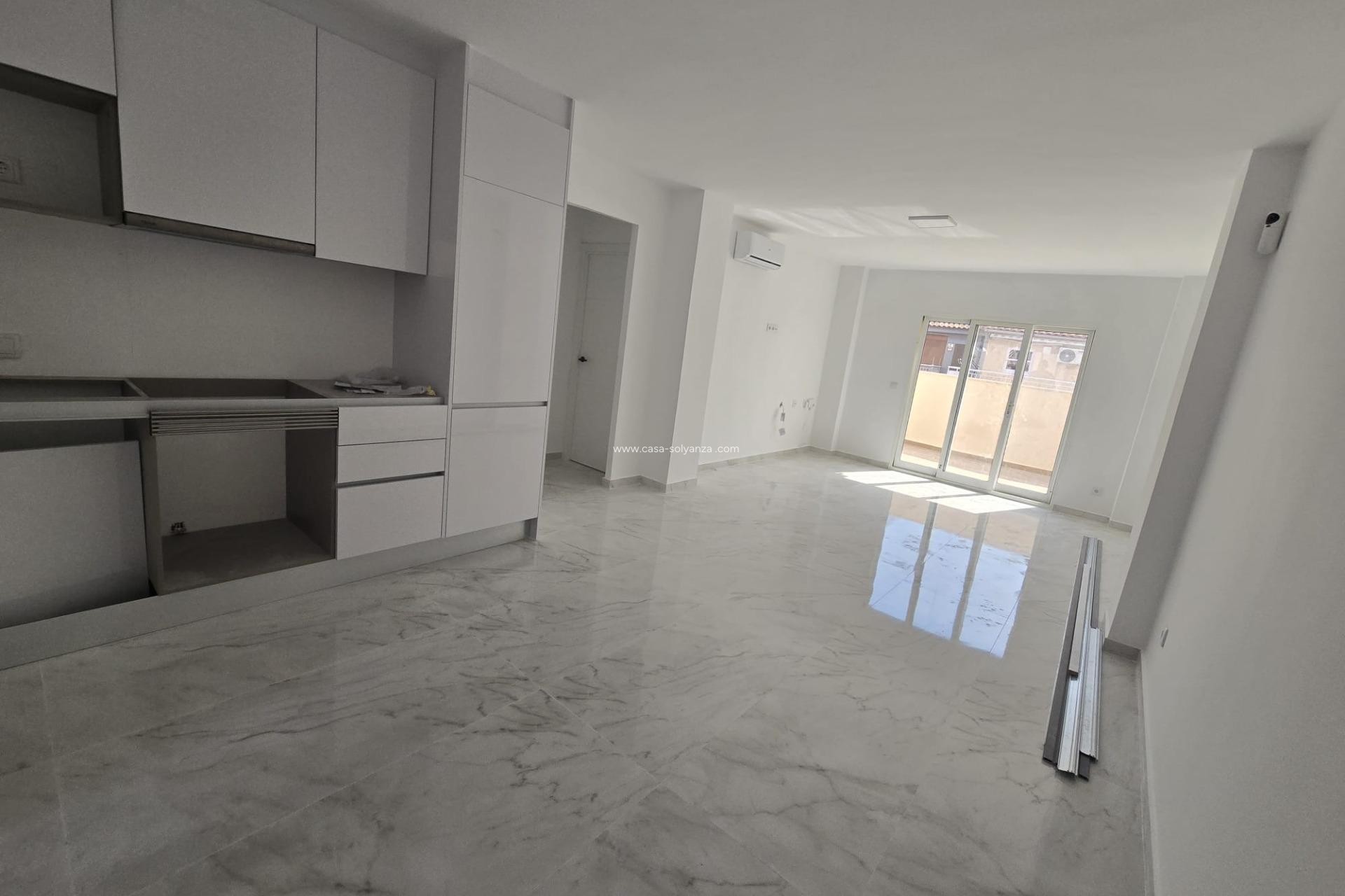 Reventa - Apartamento / piso - Torrevieja - Acequion
