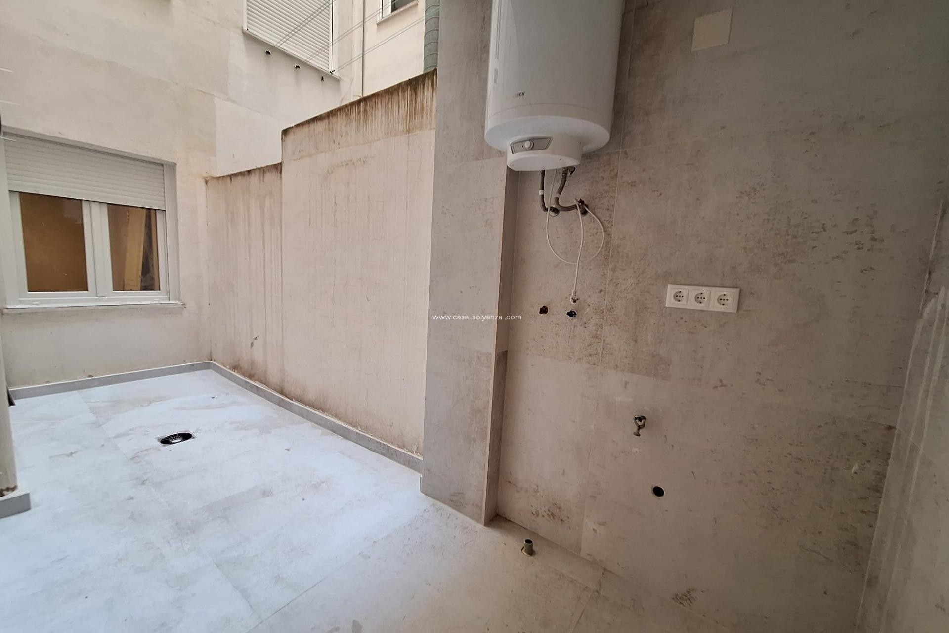 Reventa - Apartamento / piso - Torrevieja - Acequion